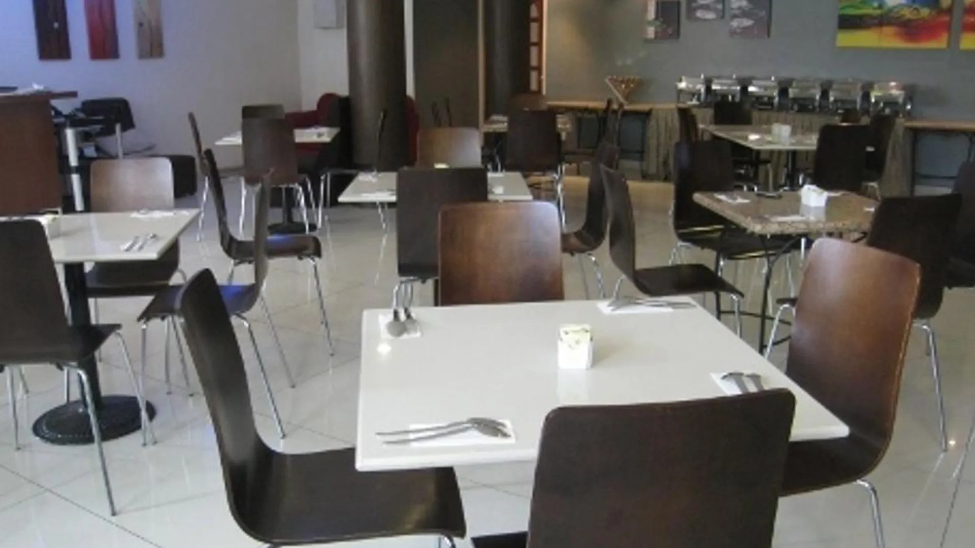 코타키나발루 카수아리나 호텔 2성급 호텔 전망