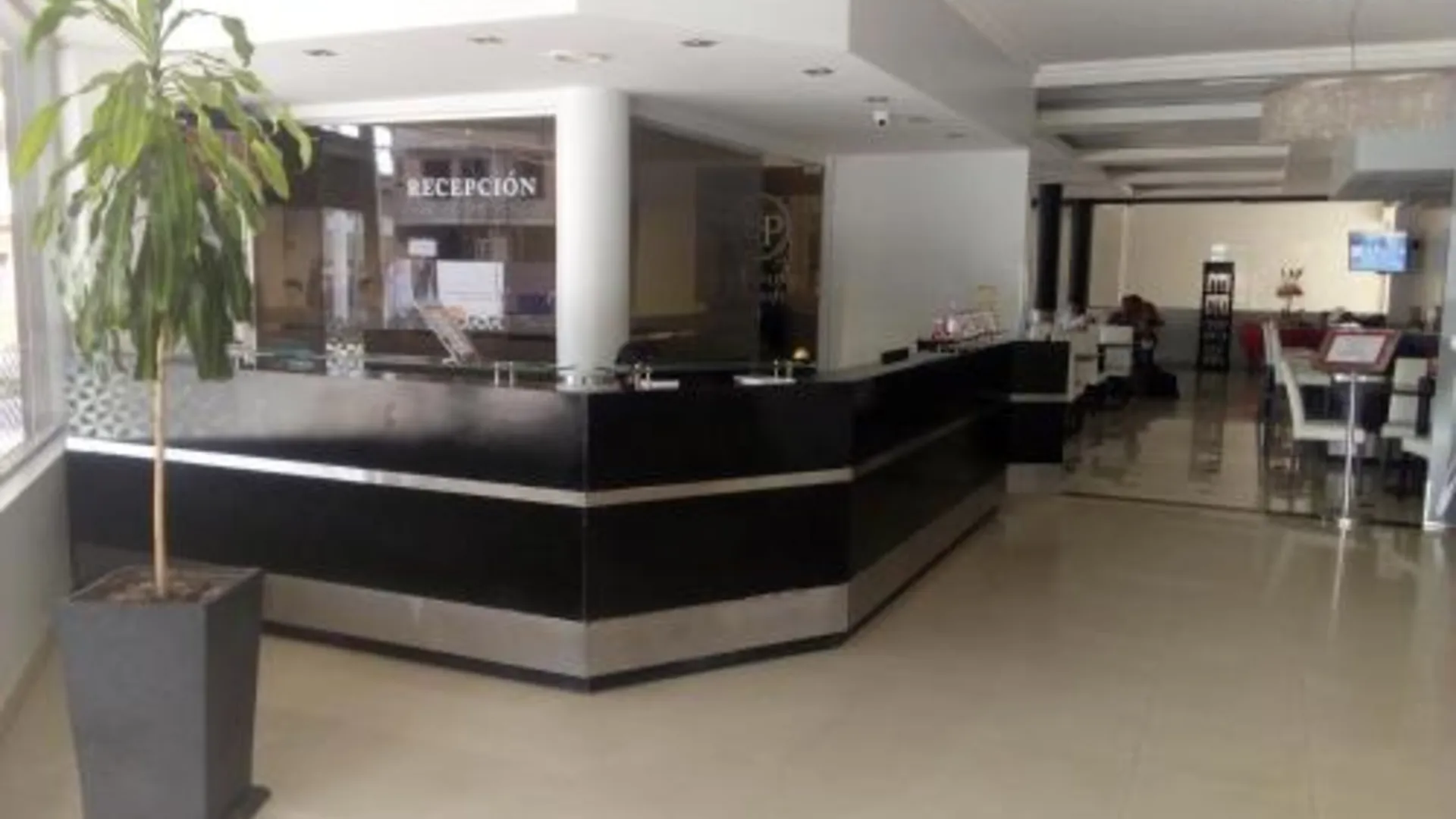 투쿠만 Hotel Le Park 3성급 호텔 수영장