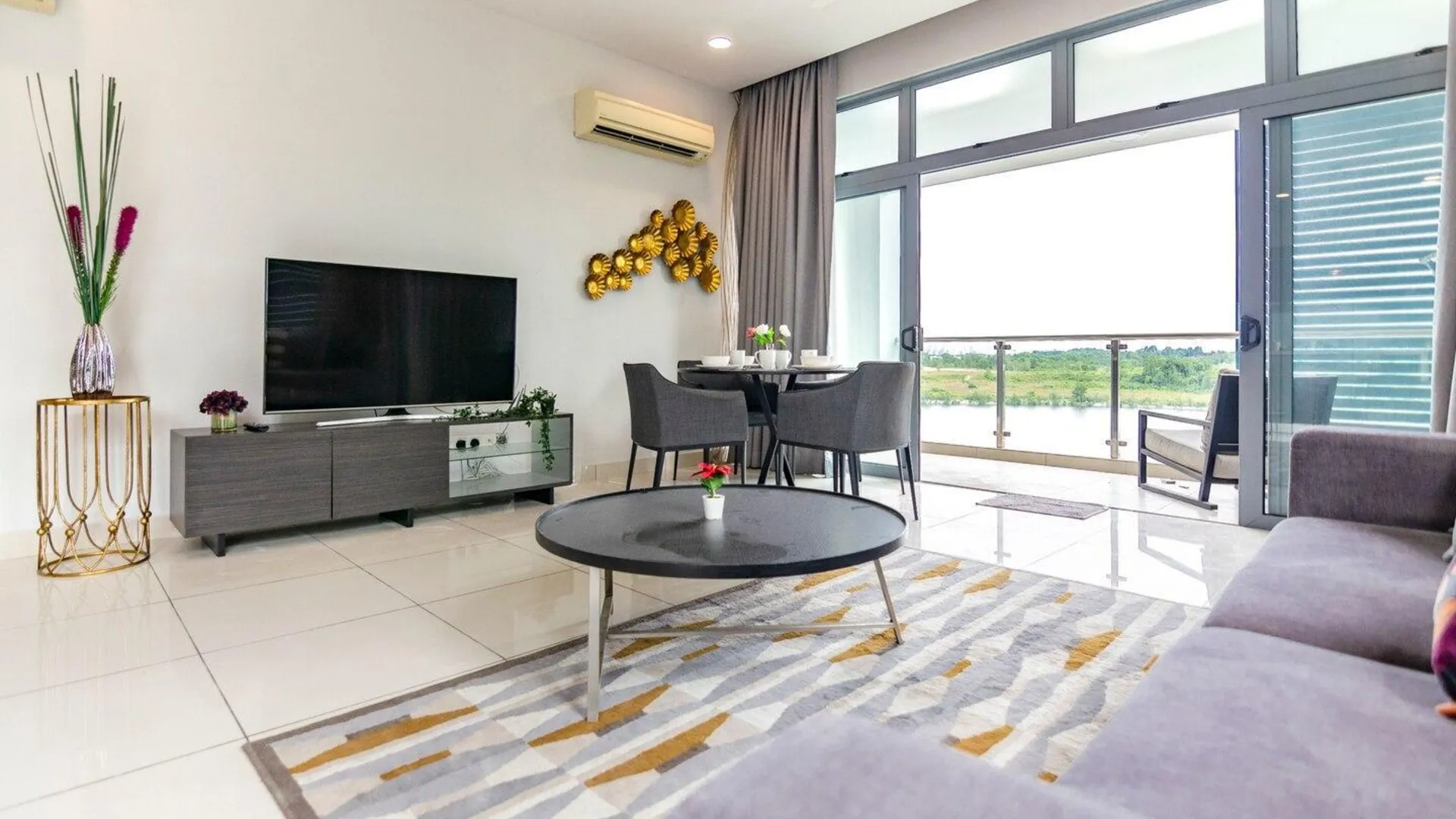 조호바루 / 조호르바루 겔랑파타 / 레고랜드의 아파트먼트 (139m², 침실 3개, 프라이빗 욕실 2개) 3성급 게스트하우스 스위트룸