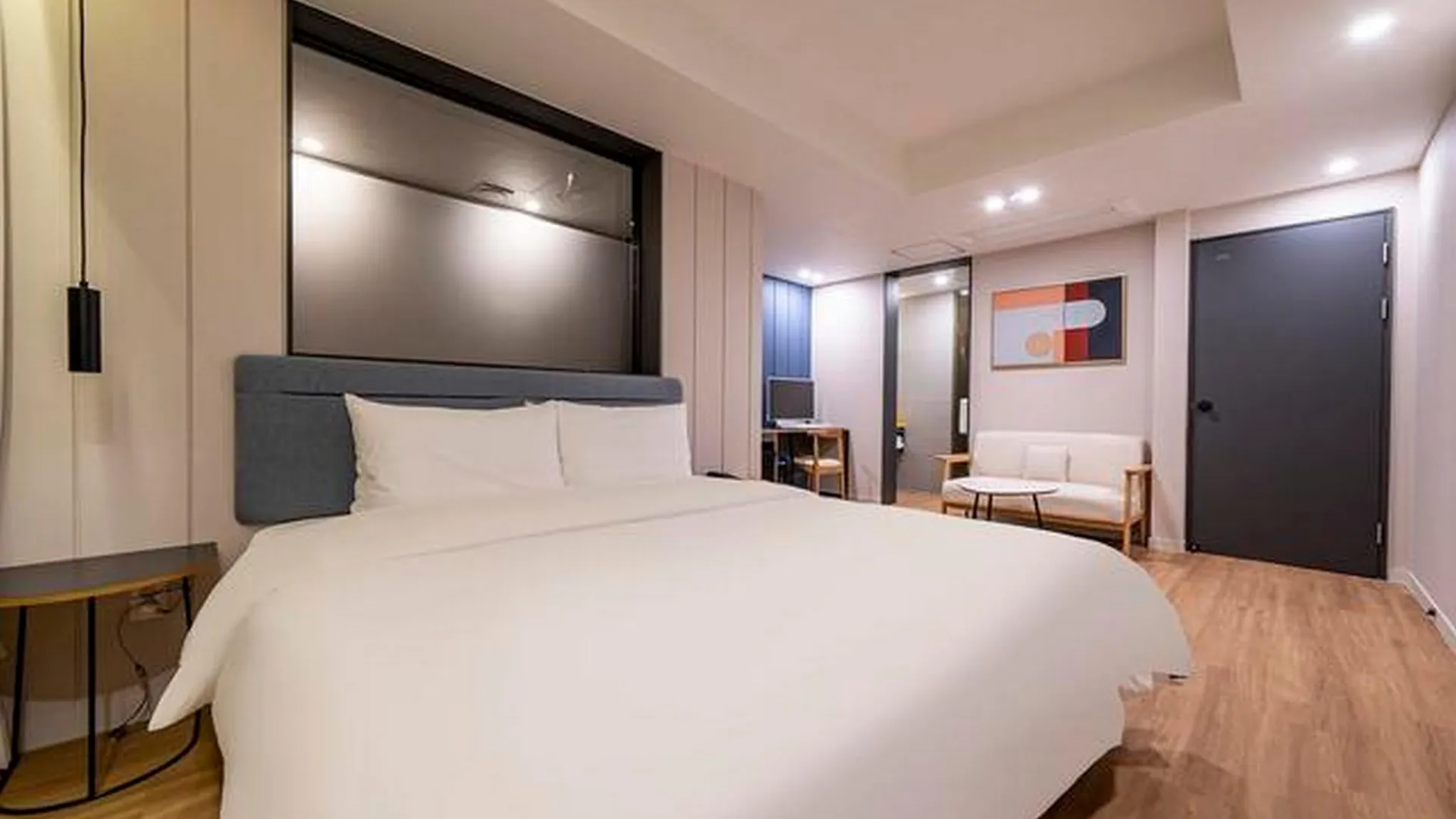 양산 양산 북부동 버튼호텔 종합운동장점 2성급 호텔 스위트룸