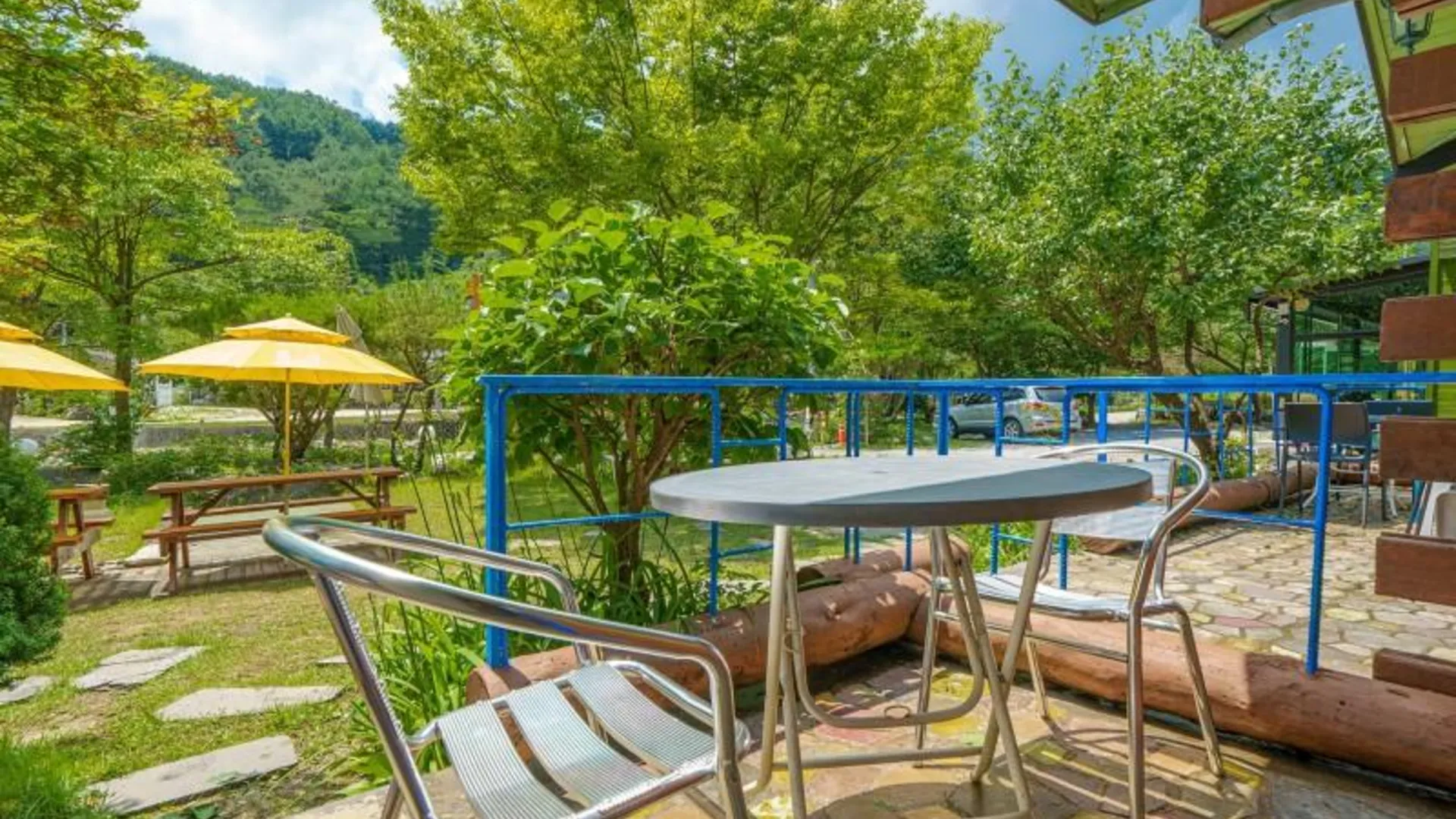 가평 가평 화악산통나무펜션&캠핑장 2성급 게스트하우스 레스토랑