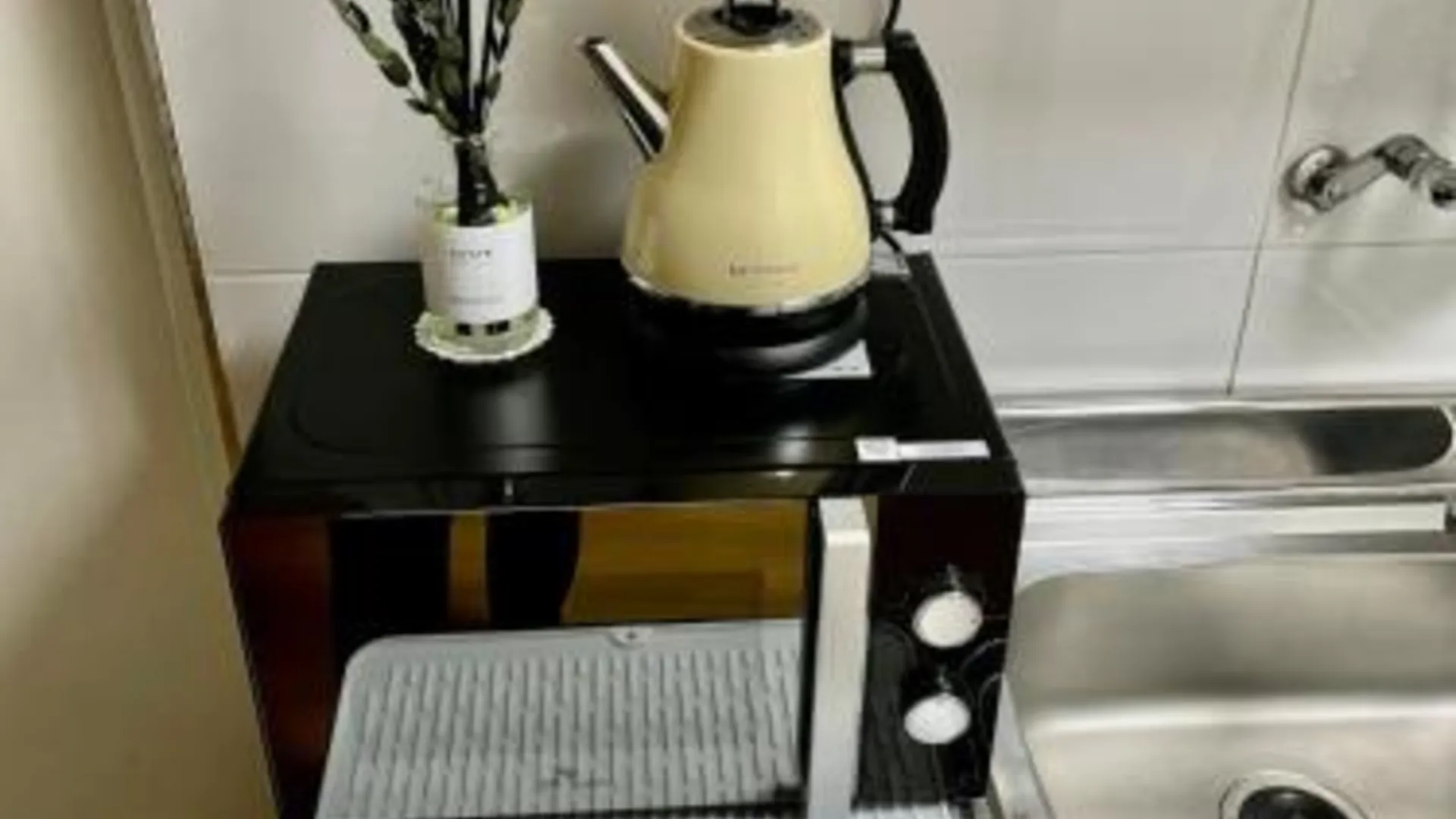 서울 강남의 프라이빗 하우스 (m², 침실 2개, 프라이빗 욕실 1개) 2성급 게스트하우스 레스토랑