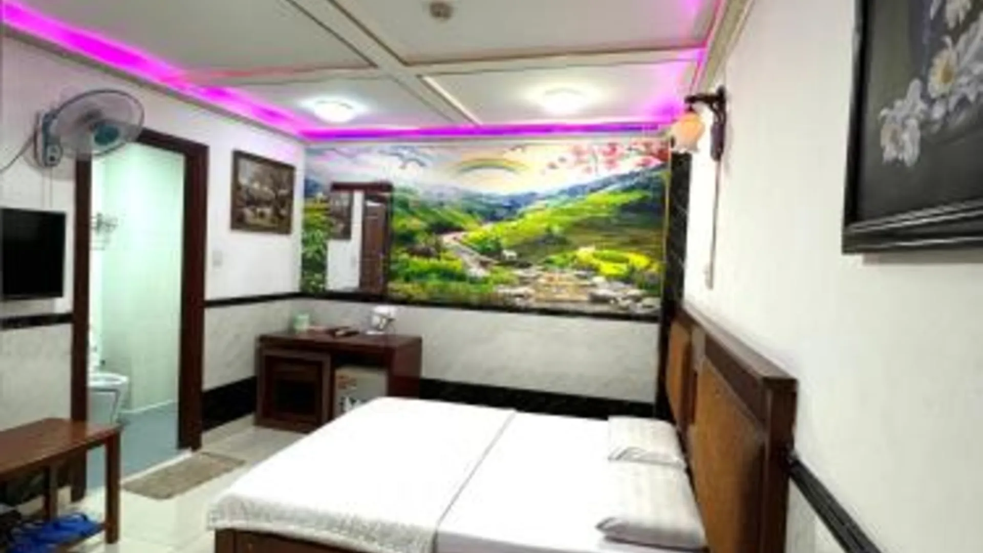 호치민 Hotel Hoàng Thiên Lộc 호텔 로비