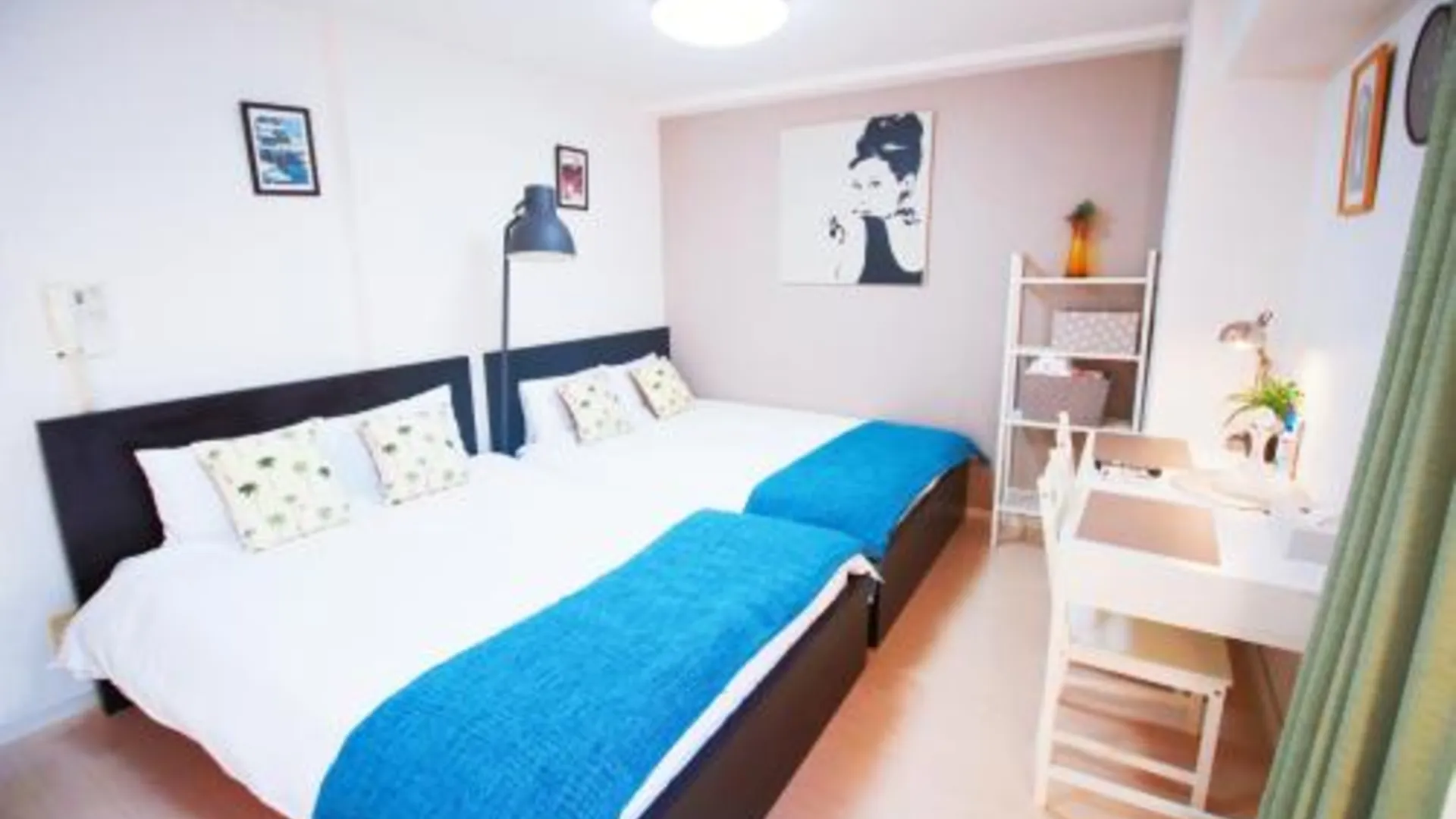 오사카 호텔 아론 츠텐 웨스트 4성급 게스트하우스 스위트룸