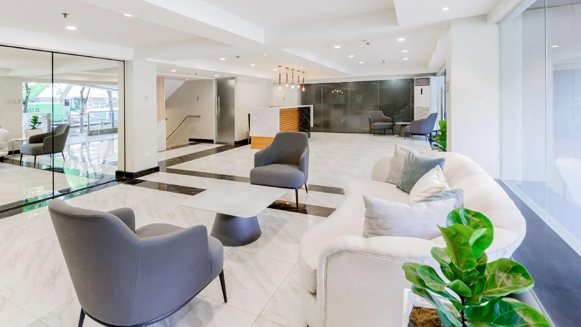 세부 슈어스테이 플러스 바이 베스트 웨스턴 세부 시티 2성급 호텔 로비