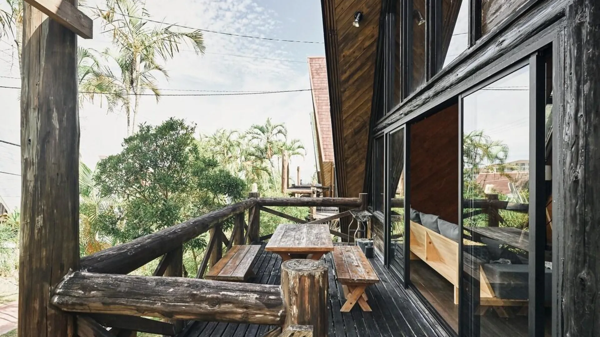 오키나와 본섬 기노자의 프라이빗 하우스 (m², 침실 3개, 프라이빗 욕실 1개) 1성급 게스트하우스 수영장