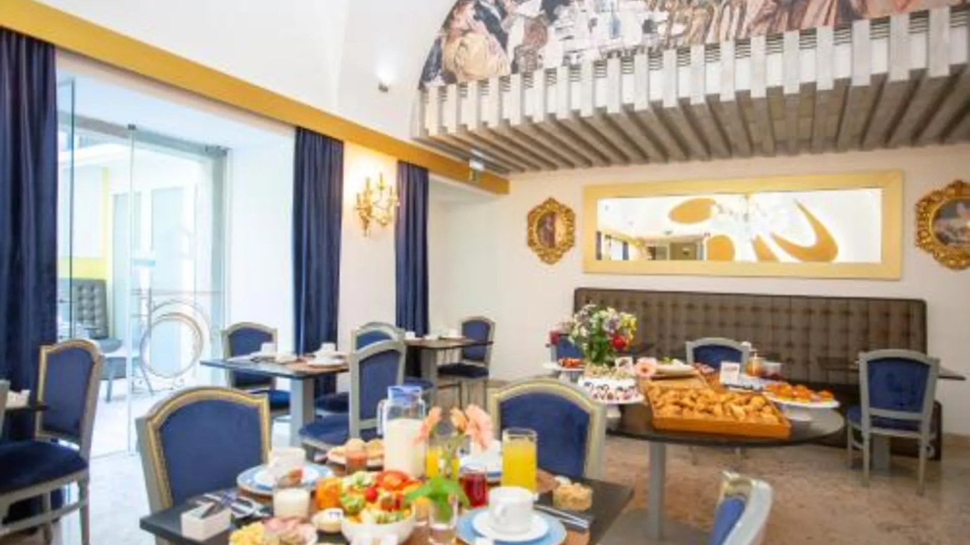 리스본 호텔 캐주얼 벨 에포크 3성급 호텔 로비