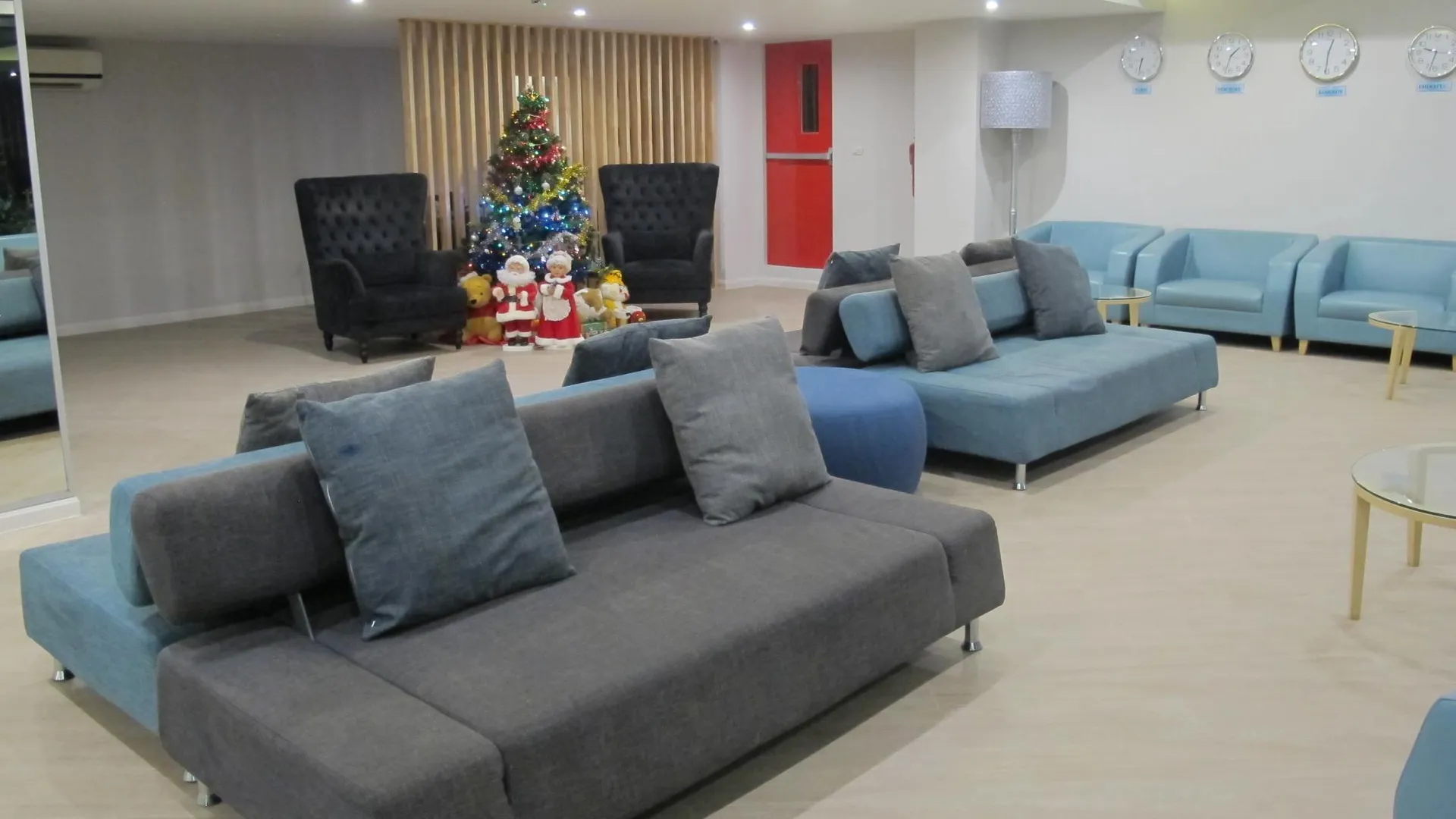 방콕 수완나품 오리엔탈 리조트 2성급 호텔 스위트룸