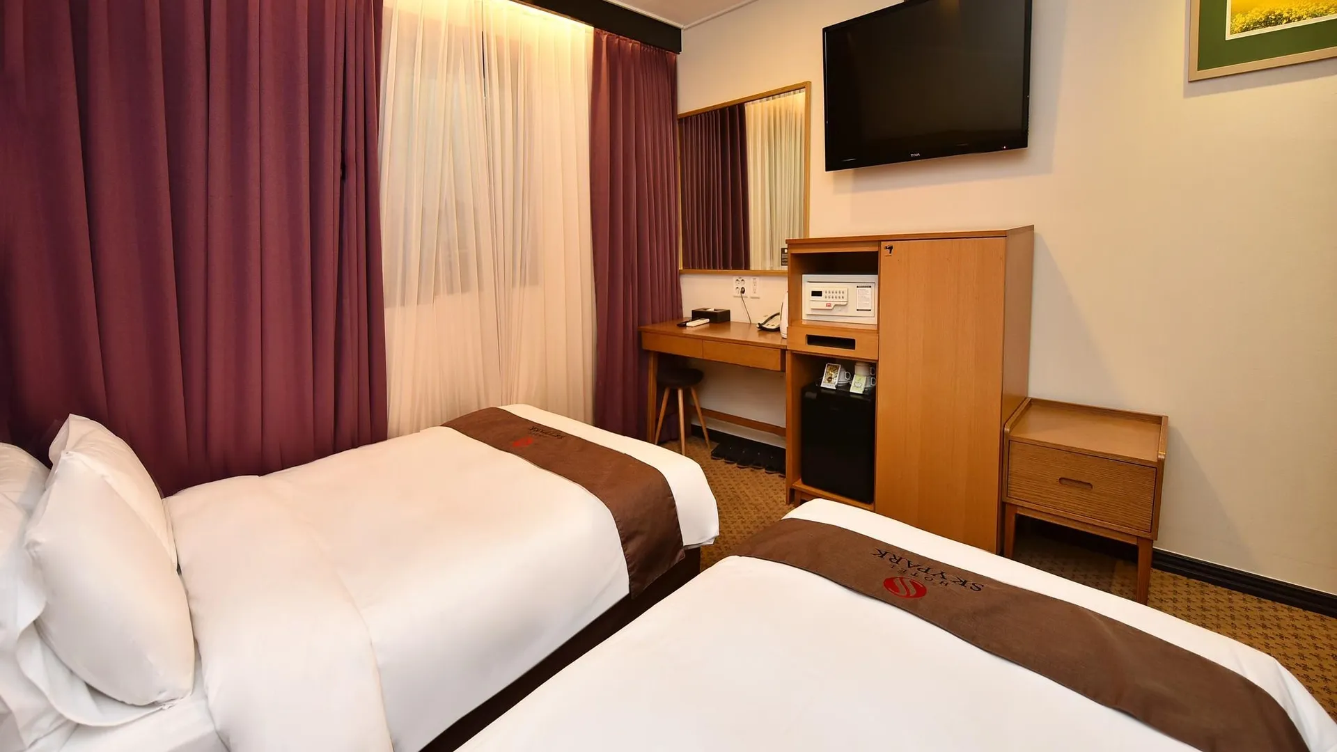 서울 호텔 스카이파크 명동 1호점 3성급 호텔 스위트룸