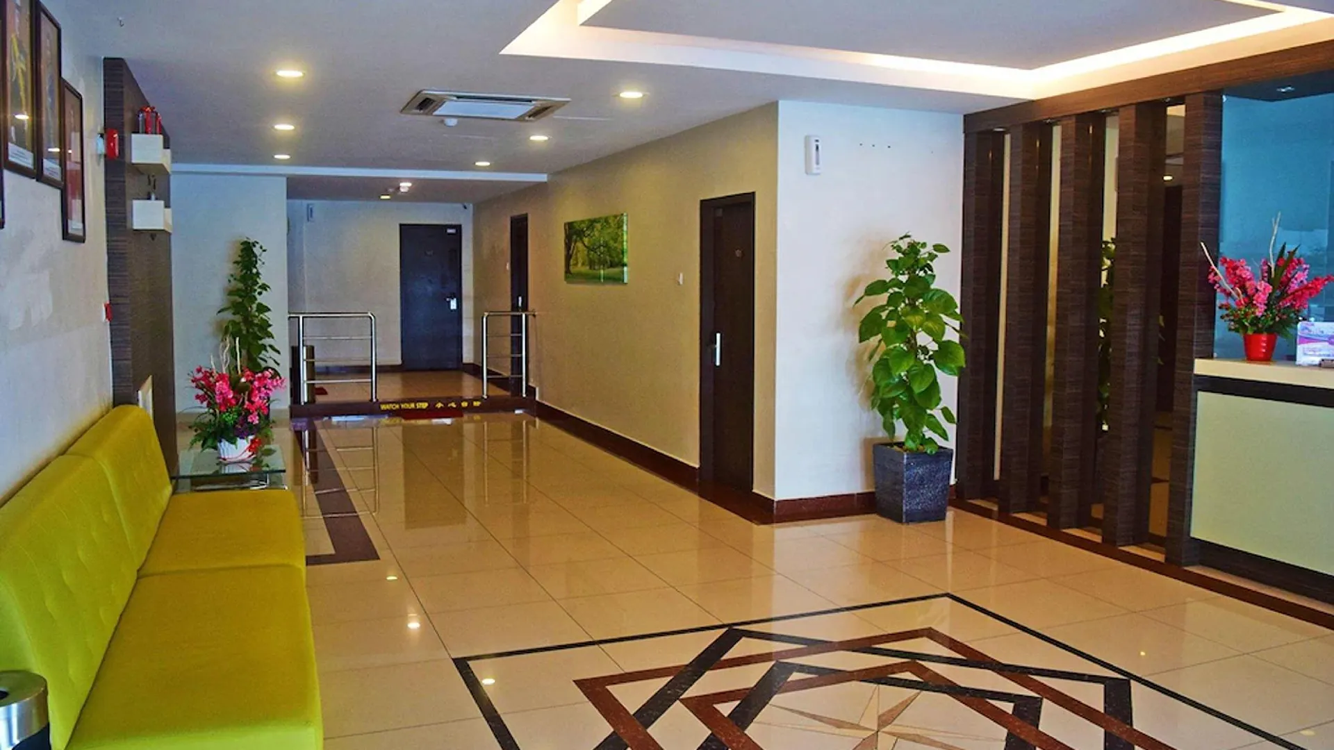 바투 파핫 HOTEL CITY 88 SDN BHD [BATU PAHAT] 1성급 호텔 외관