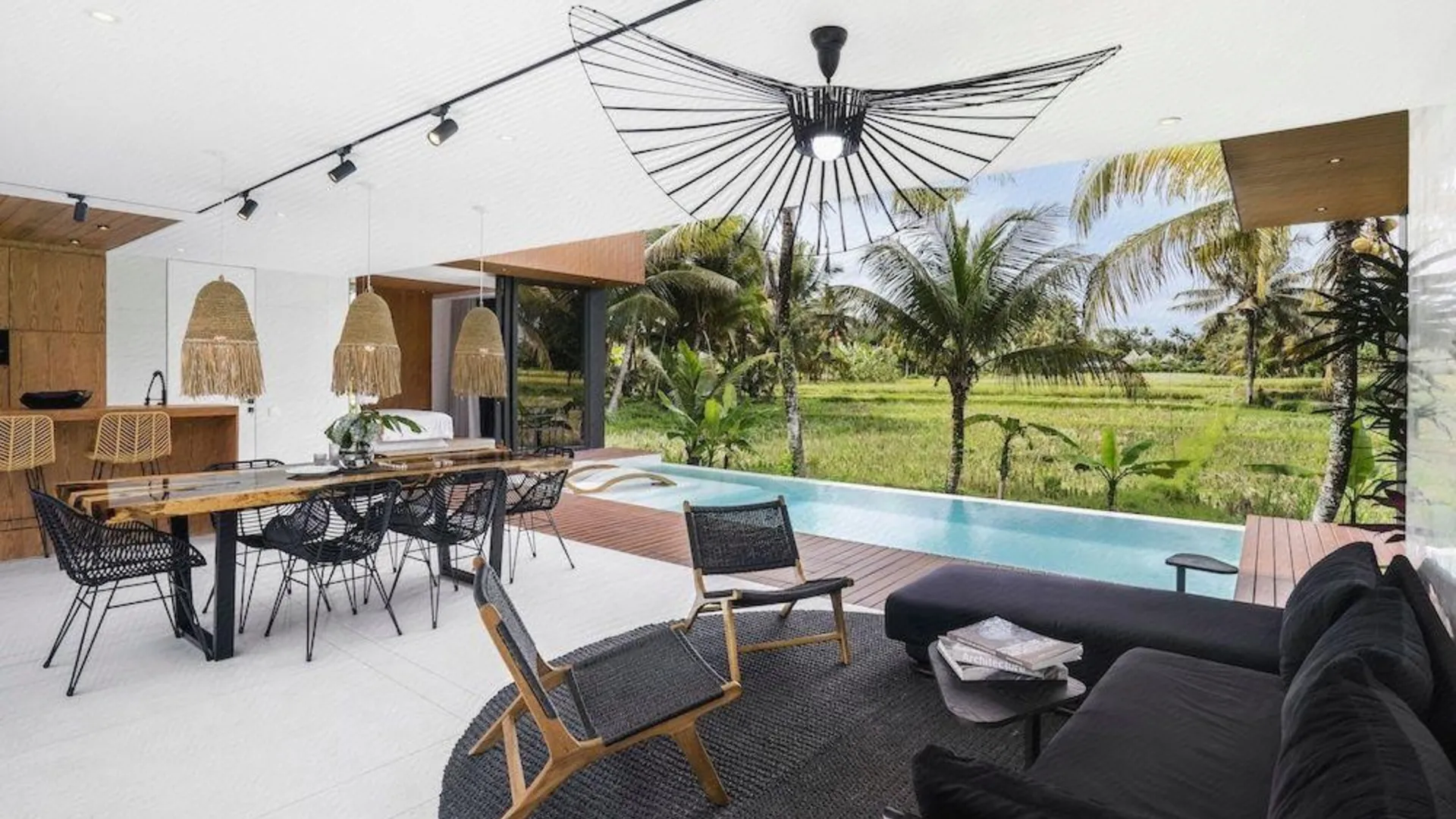 발리 그린 플로우 빌라 우붓 III 5성급 호텔 수영장