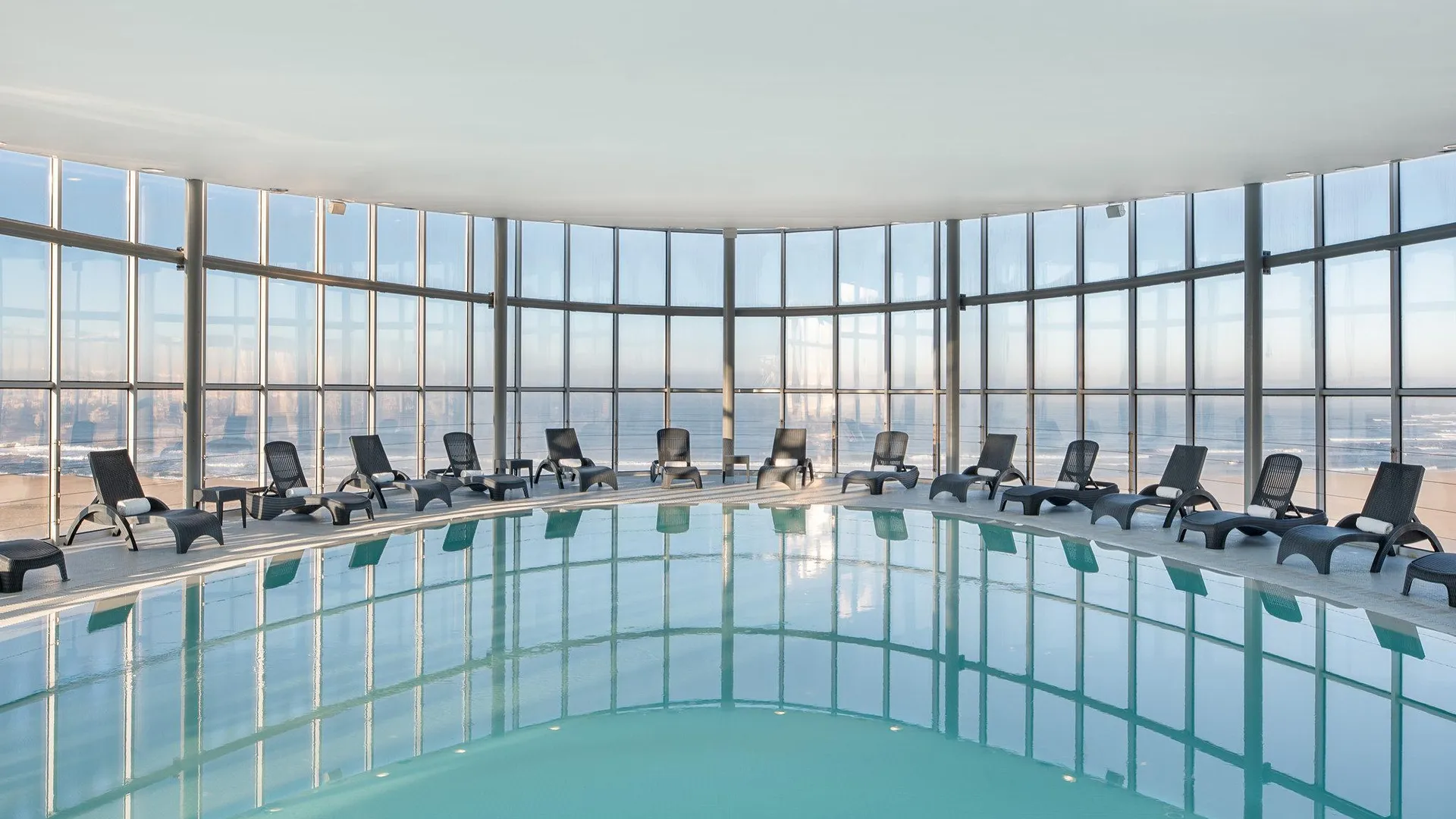 피게이라 다 포즈 유로스타 오아시스 플라자 호텔 4성급 호텔 스위트룸