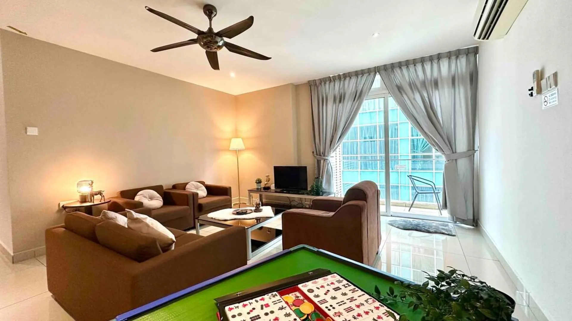 조호바루 / 조호르바루 조호바루의 프라이빗 하우스 (110m², 침실 3개, 프라이빗 욕실 2개) 2성급 싱글룸 레스토랑