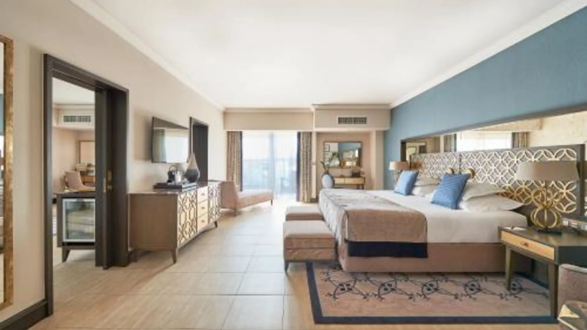 알만실 도나 필라파 호텔 5성급 호텔 스위트룸