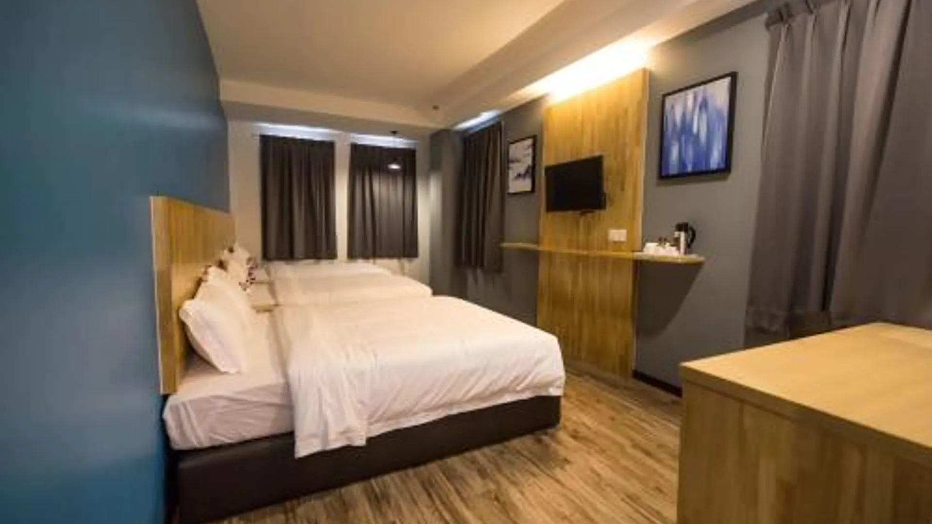 코타키나발루 3플러스 호텔 이나남 2성급 호텔 스위트룸