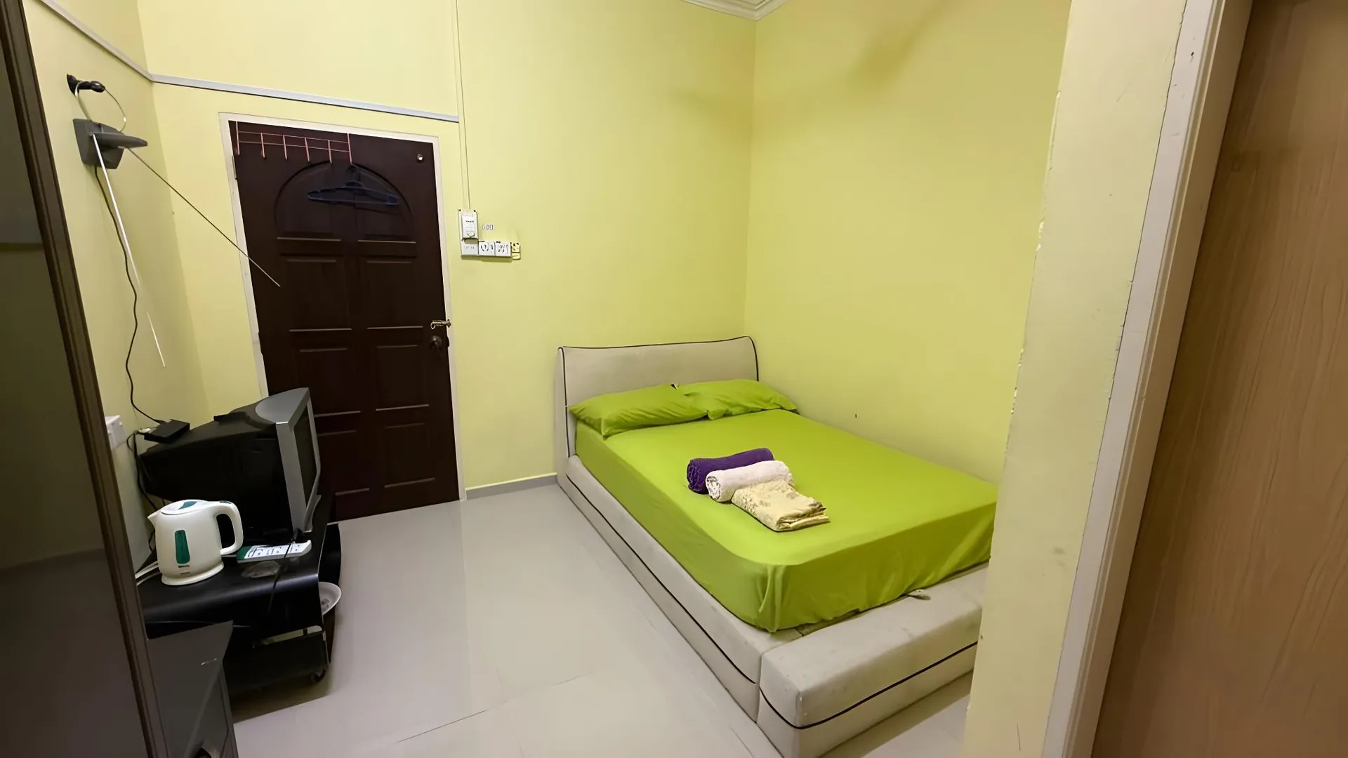 둥군 쿠알라둥운의  (m², 침실 1개, 프라이빗 욕실 1개) 1성급 싱글룸 객실