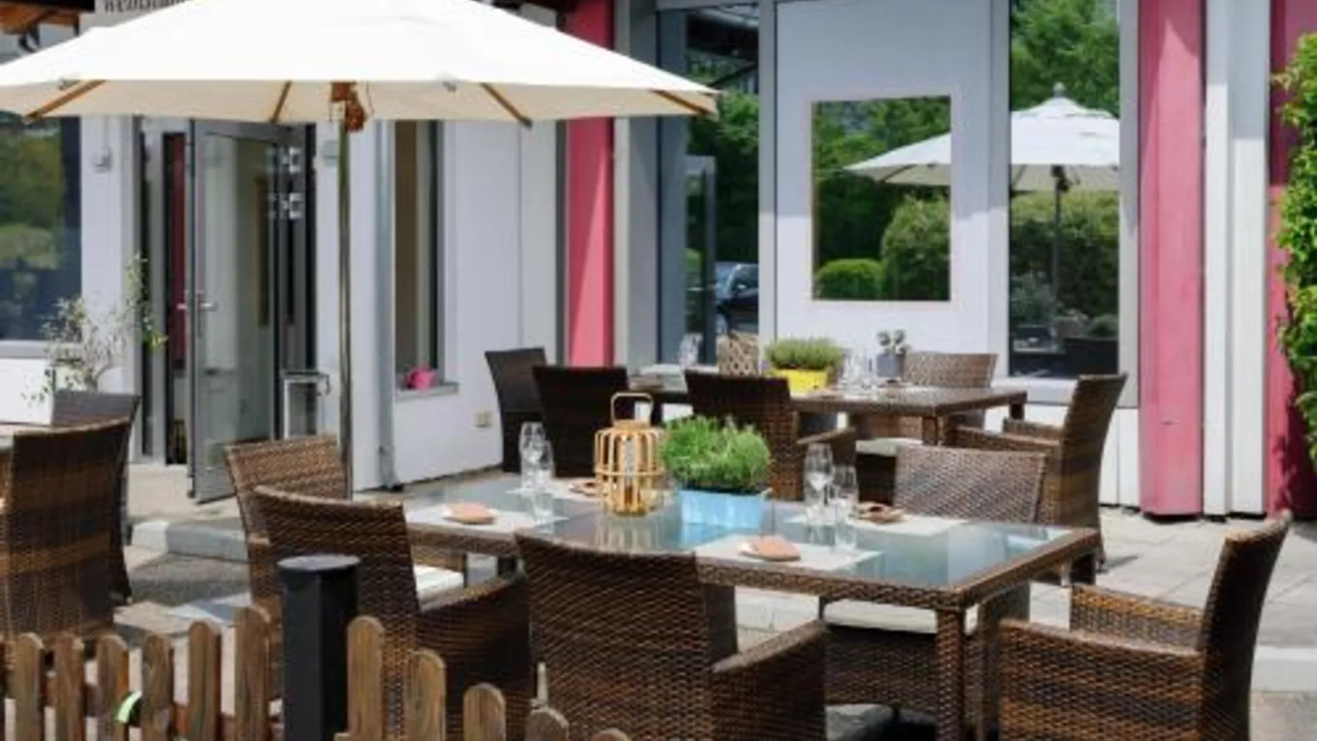 진델핑겐 머큐어 호텔 슈투트가르트 진델핑겐 언 데어 메세 4성급 호텔 레스토랑