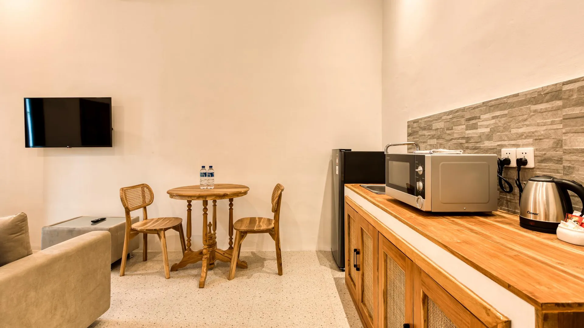 발리 라라 판지 빌라 매니지드 바이 마나라 5성급 호텔 외관