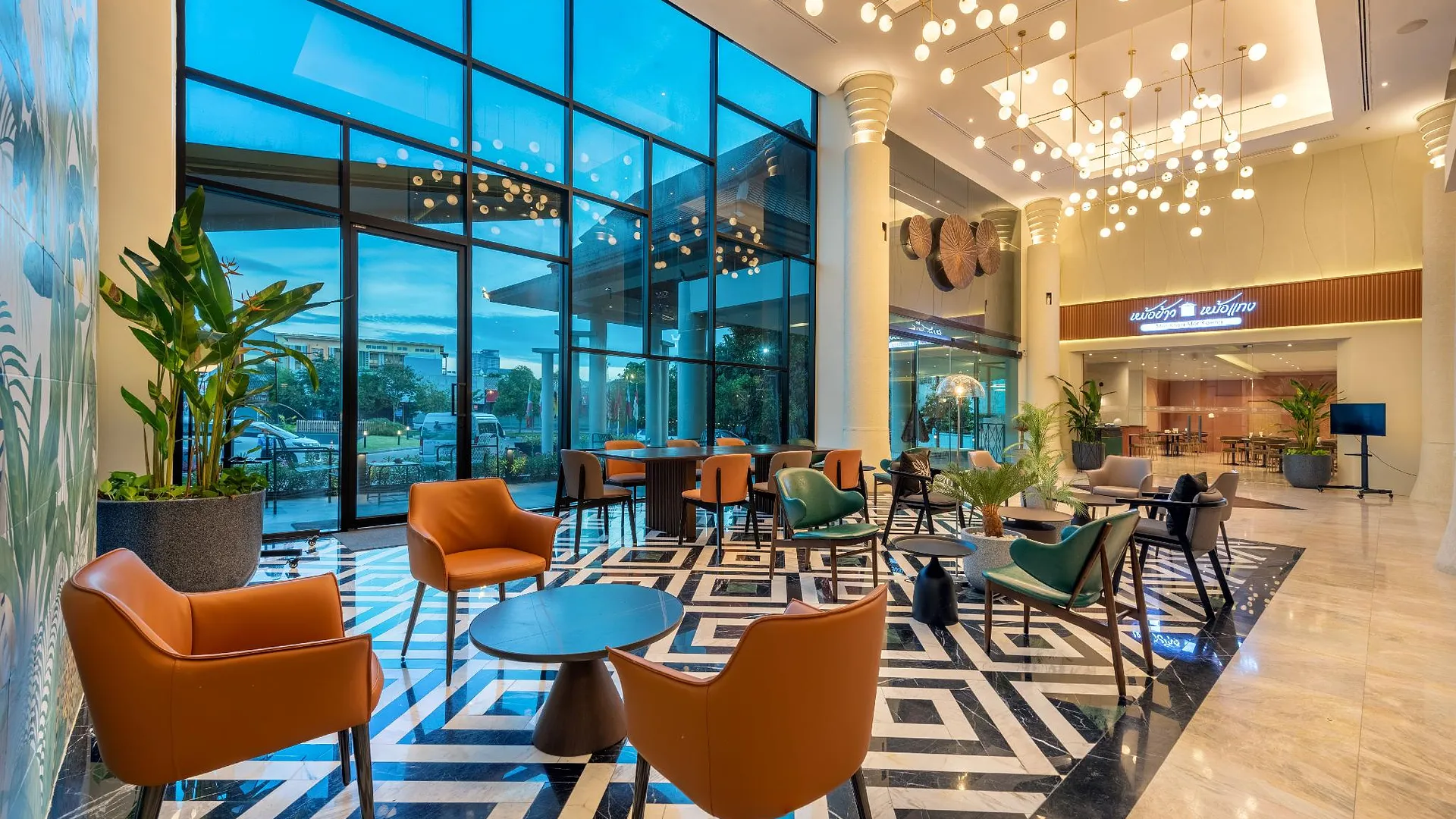 핫야이 부리 스리푸 호텔 4성급 호텔 외관