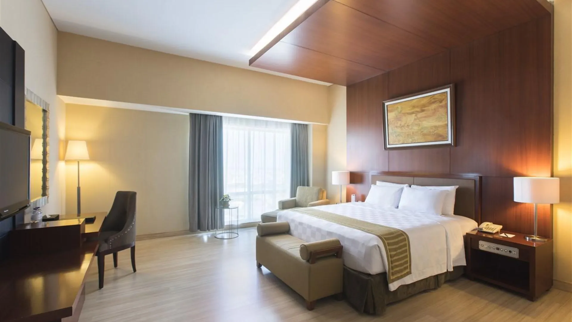 마카사르 클라로 호텔 4성급 호텔 스위트룸