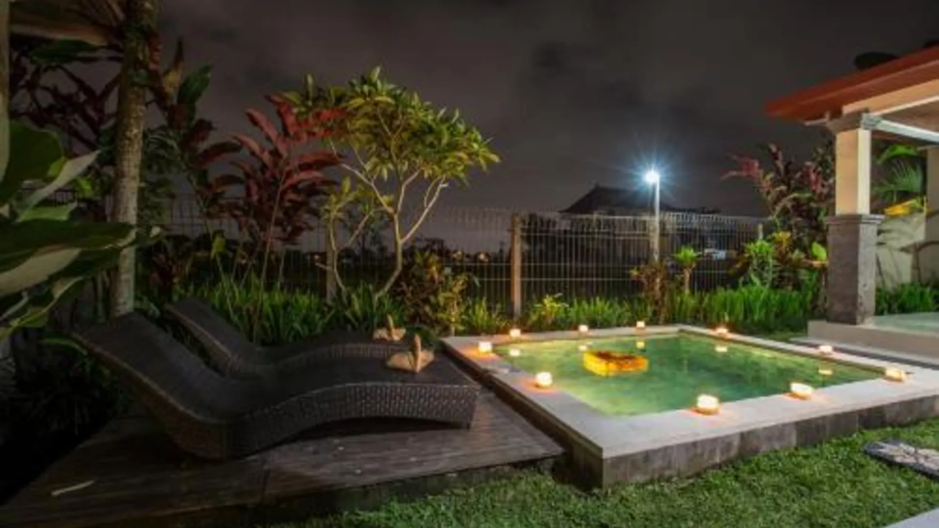 발리 와룽 만디 앤 빌라 4성급 게스트하우스 부대시설