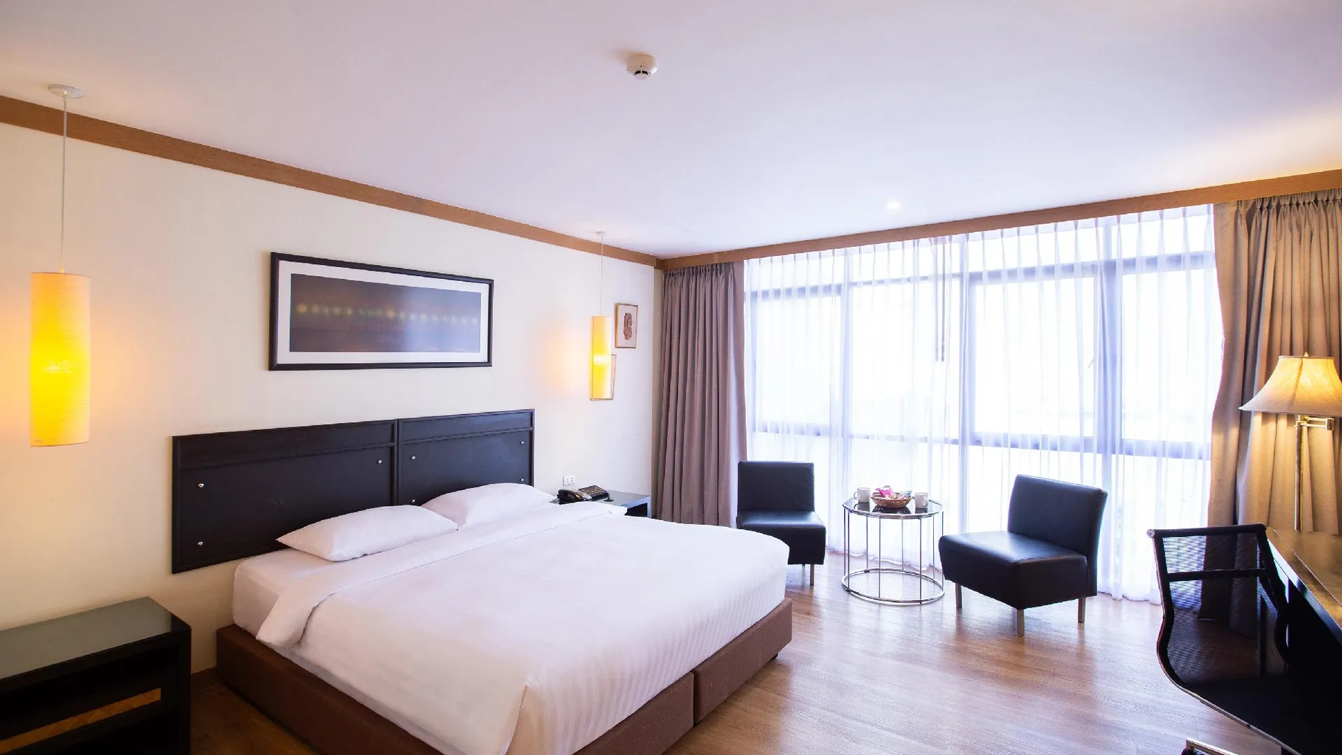 방콕 더 탄타완 호텔 수라웡 방콕 4성급 호텔 스위트룸