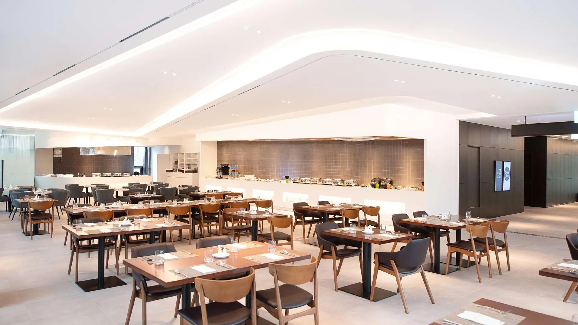 서울 오라카이 대학로 호텔, BW 시그니처 컬렉션 3성급 호텔 외관