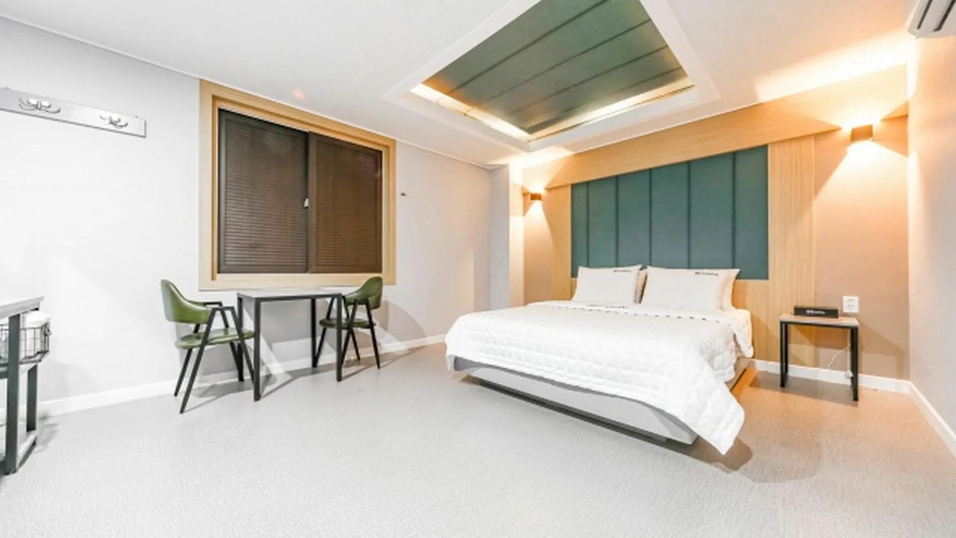 창원 창원 팔용동 현대 호텔 스위트룸