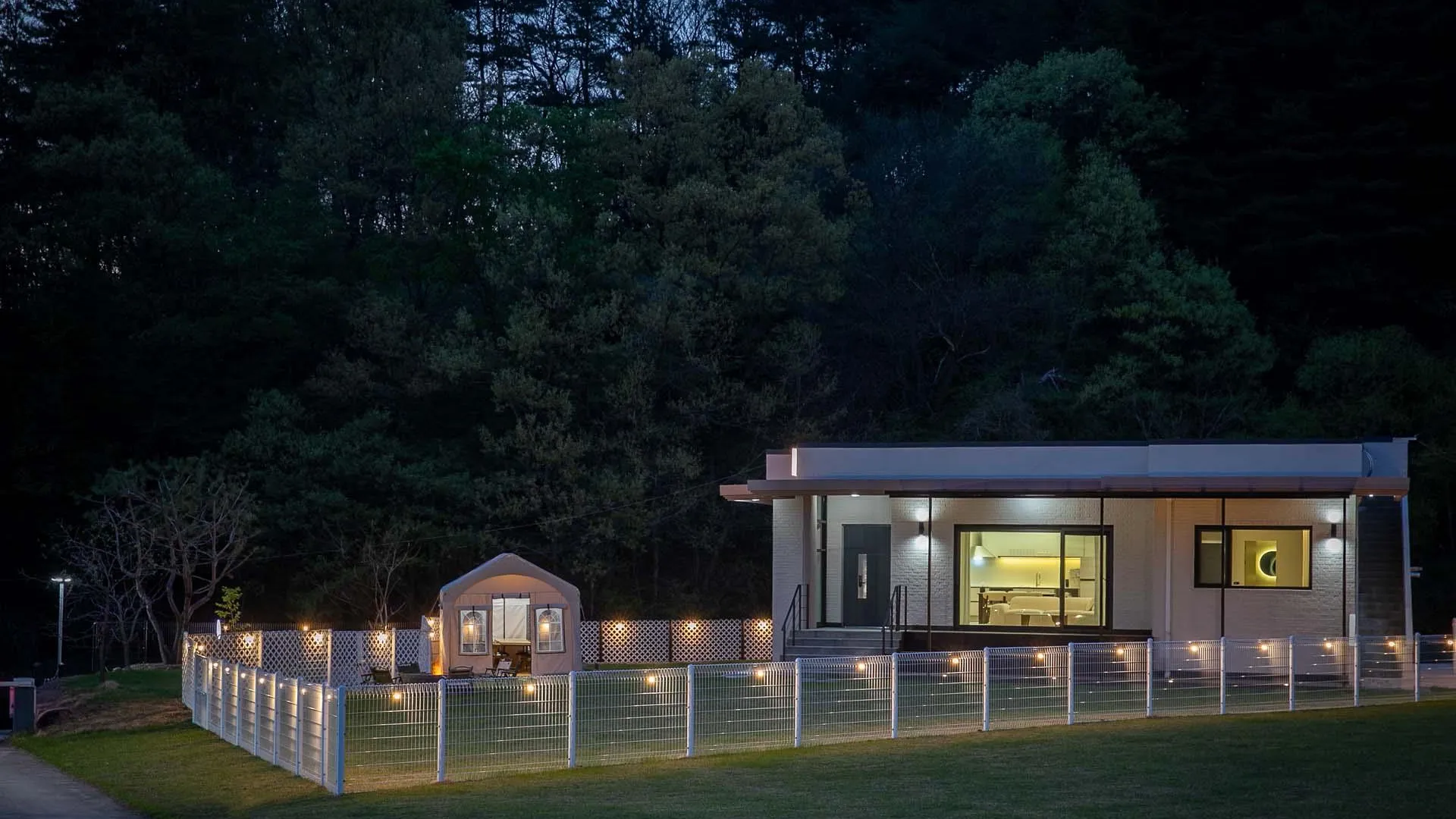 상주 상주 월월애견펜션 2성급 싱글룸 레스토랑