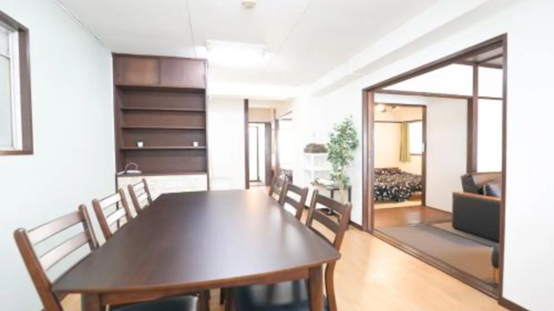 후쿠오카 후쿠오카 콘도미니엄  4성급 게스트하우스 로비