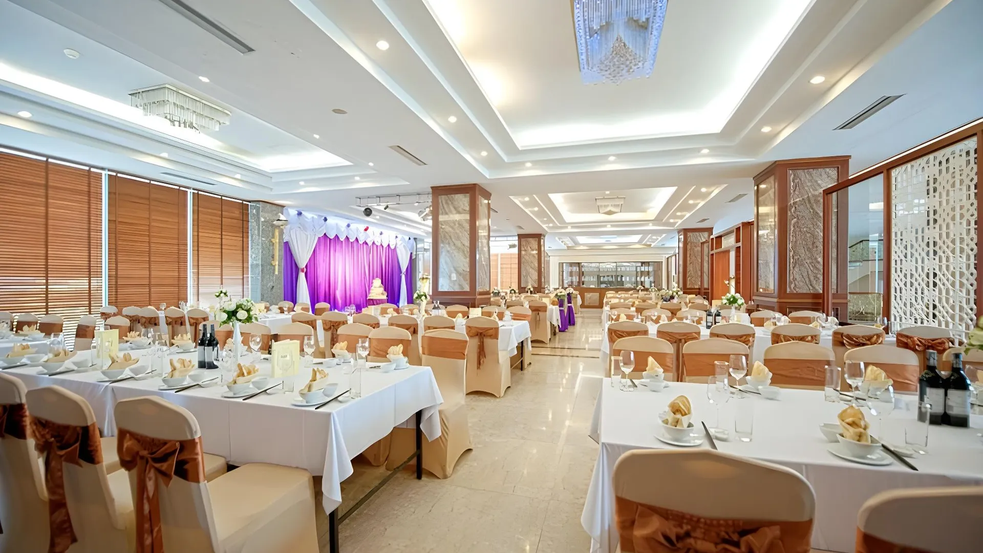 하노이 무옹 탄 그랜드 사 라 4성급 호텔 외관