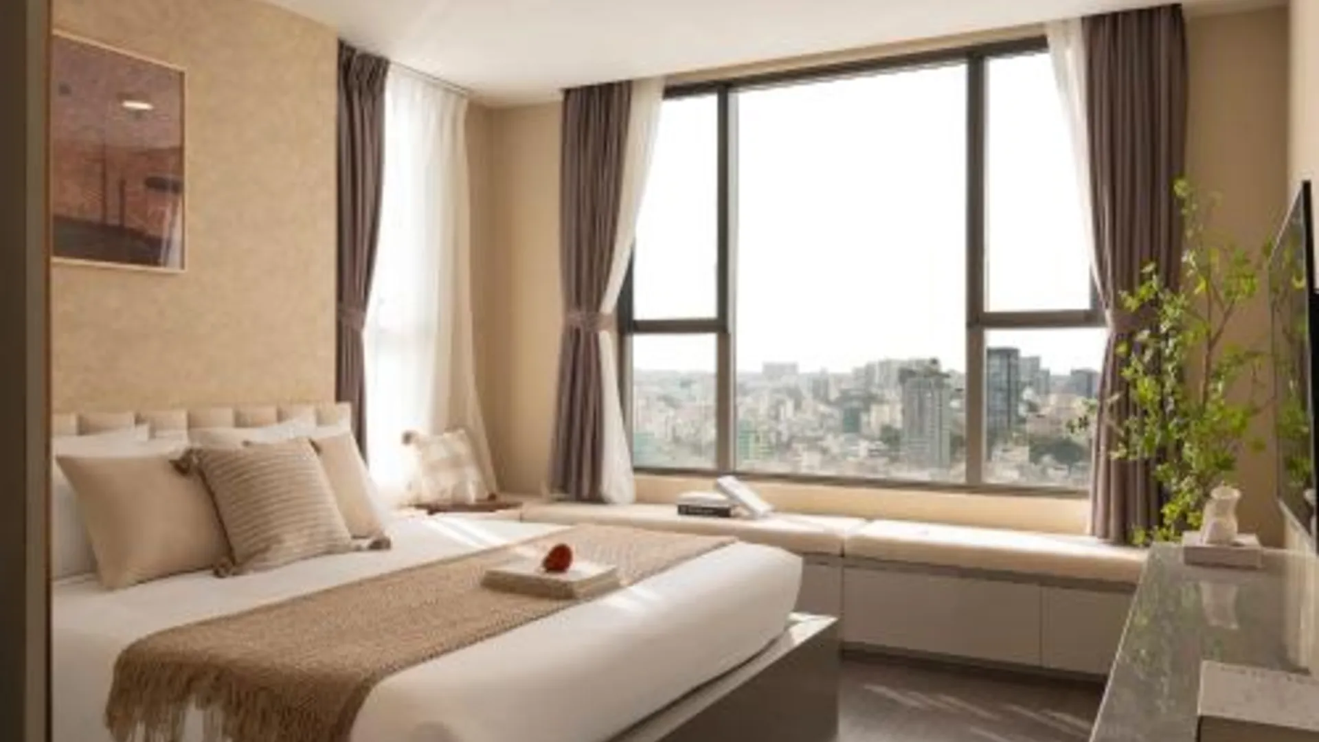 호치민 Spacious 3BR Tresor Apartment - 5 Minutes to Ben Thanh - Free Pool, Gym 5성급 호텔 스위트룸