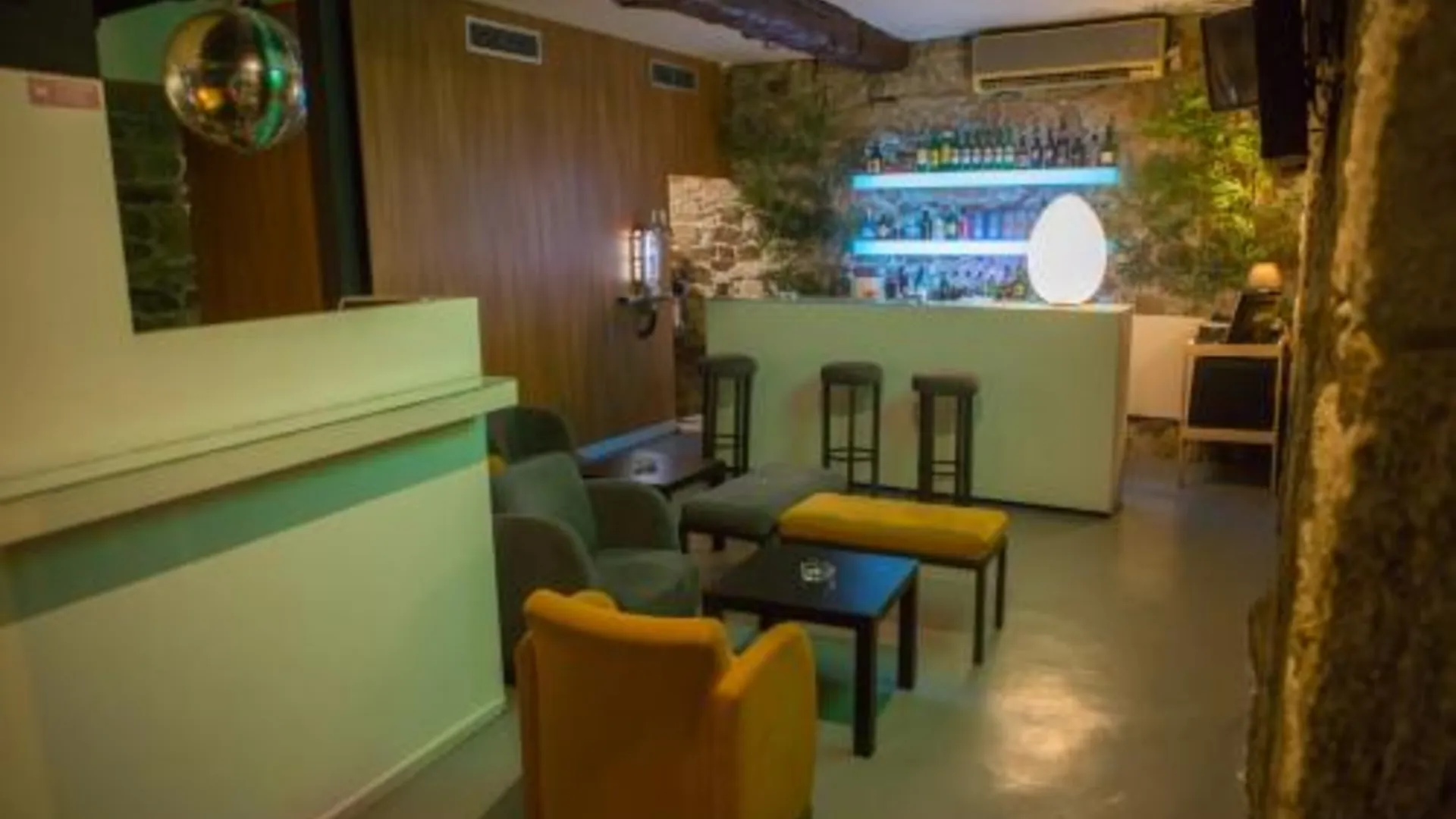 발리 데 캄브라 Hospedagem Casa das Regadas 호텔 수영장