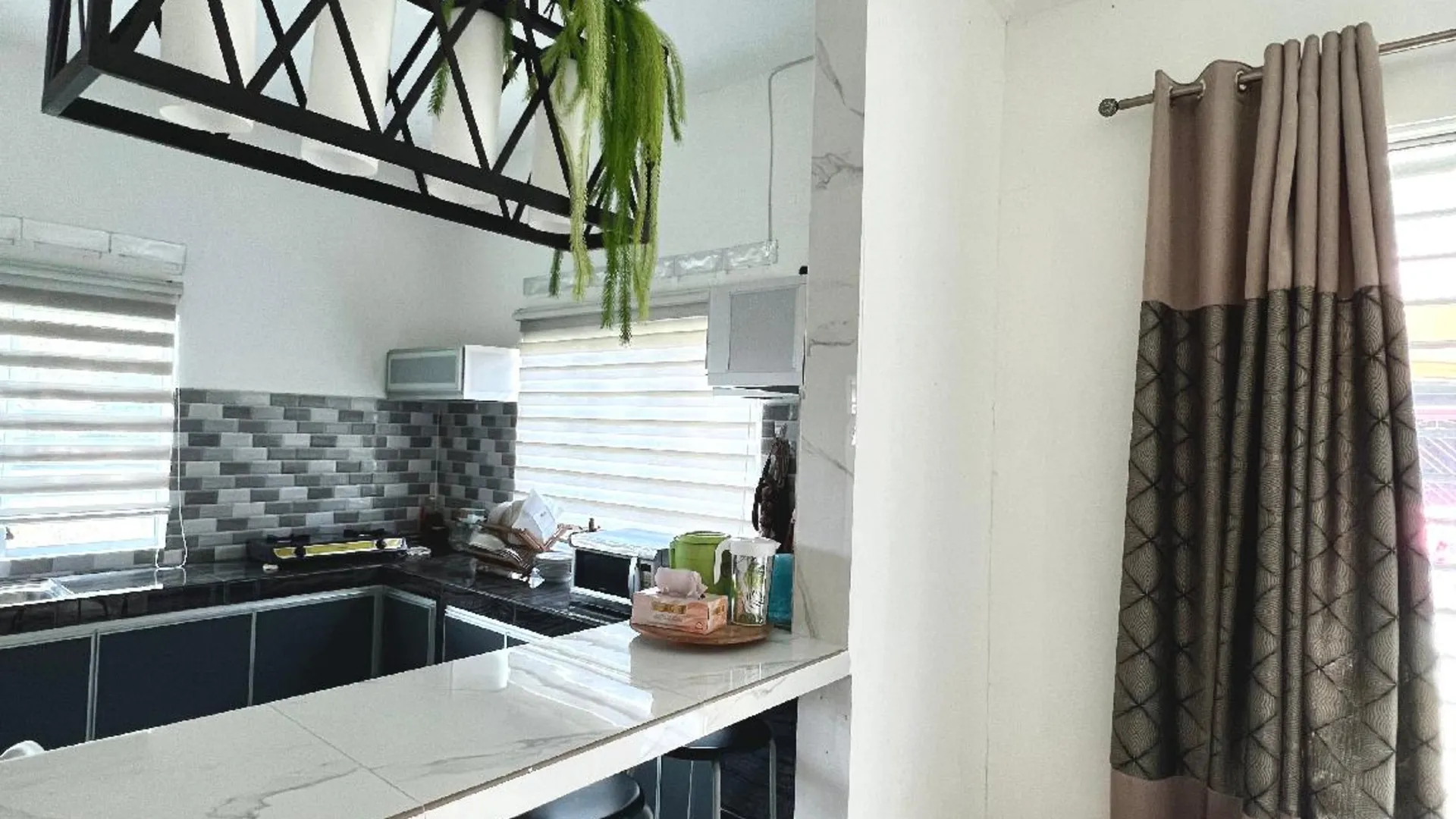 타이핑 카문팅의 프라이빗 하우스 (100m², 침실 3개, 프라이빗 욕실 2개) 3성급 싱글룸 외관