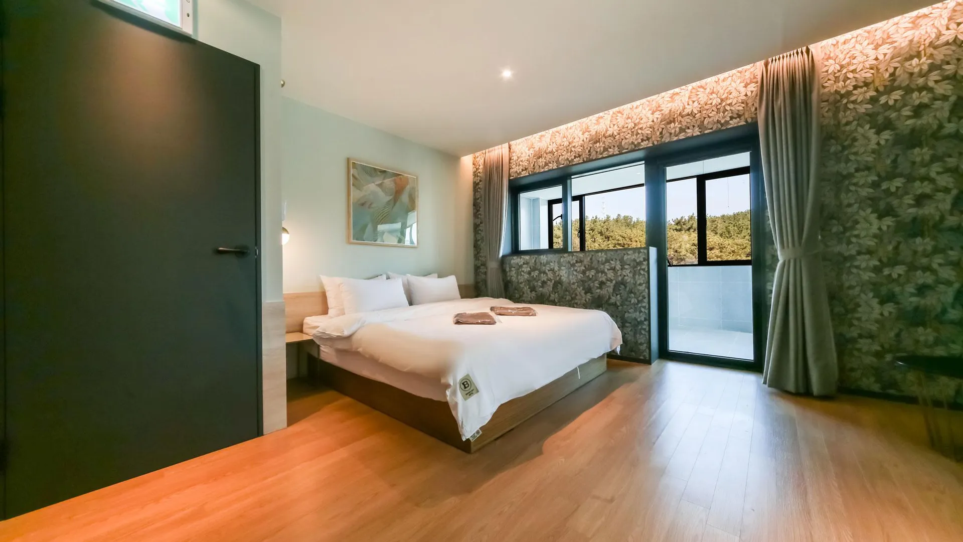 창원 창원 브라운 도트 호텔 팔용 2성급 호텔 스위트룸