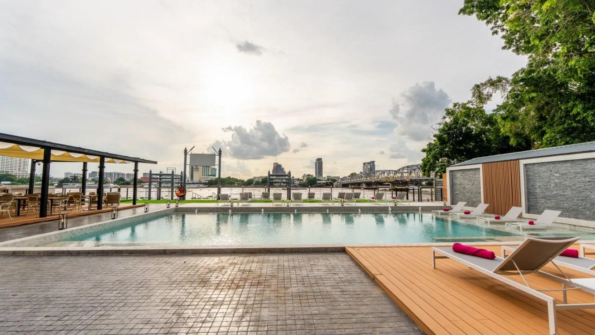 방콕 글로우 방콕 리버사이드 4성급 호텔 객실