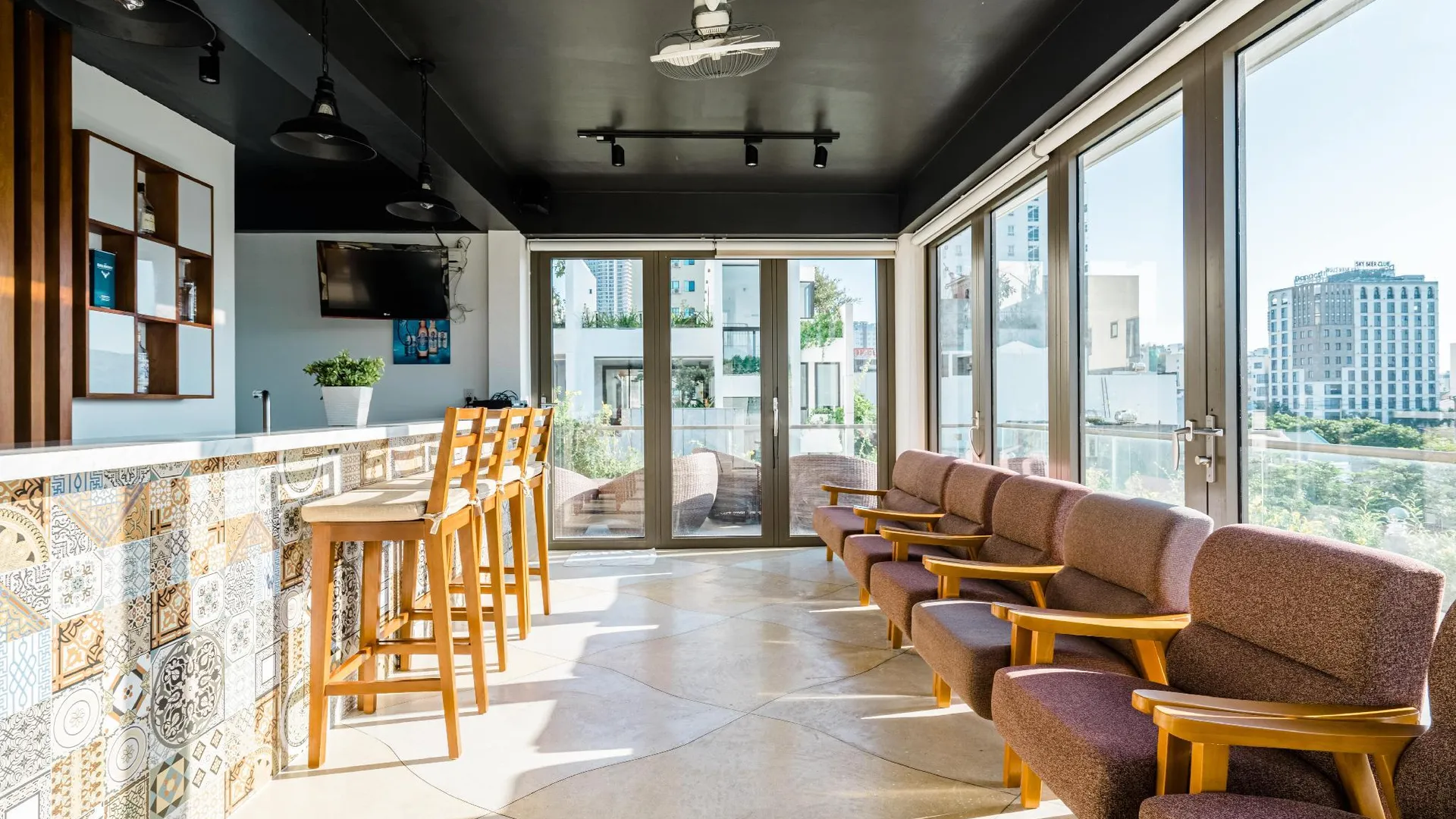 다낭 푸옥미의 빌라 (270m², 침실 6개, 프라이빗 욕실 8개) 5성급 싱글룸 객실