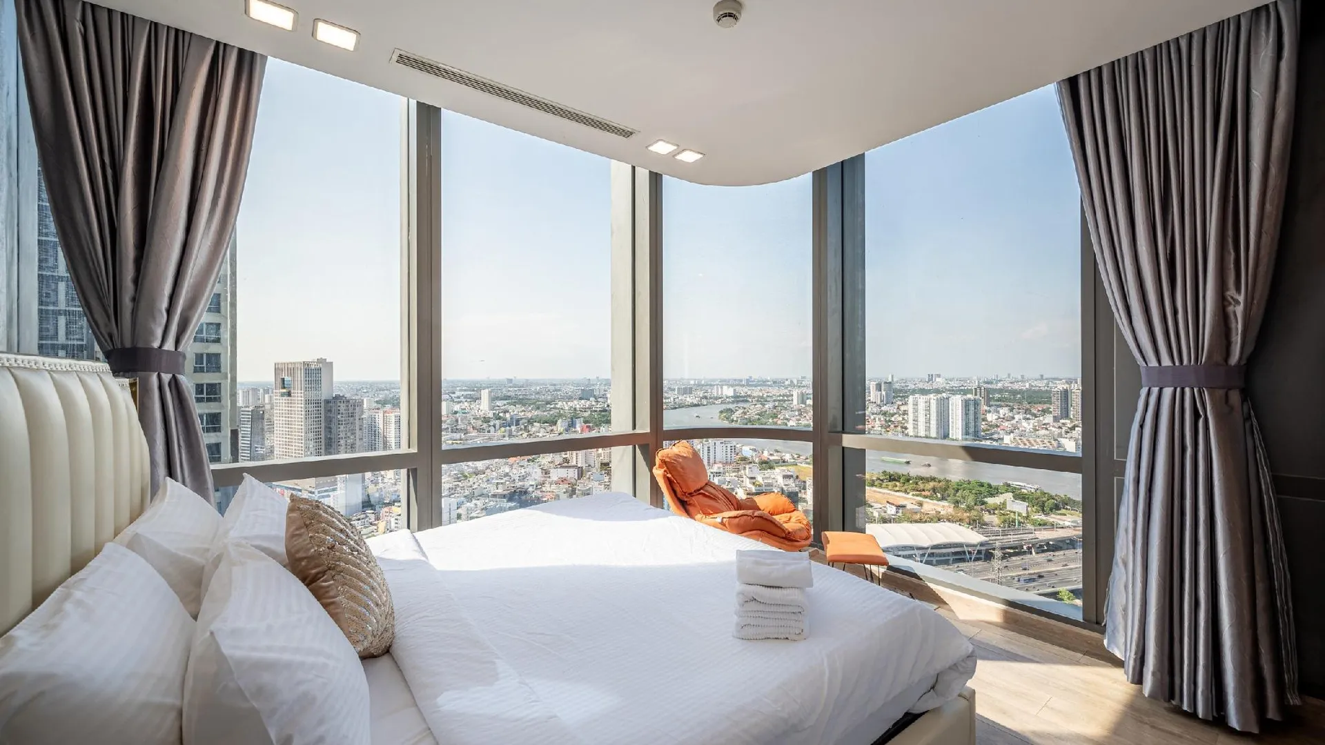 호치민 소미 럭스테이 랜드마크 81 5성급 호텔 스위트룸