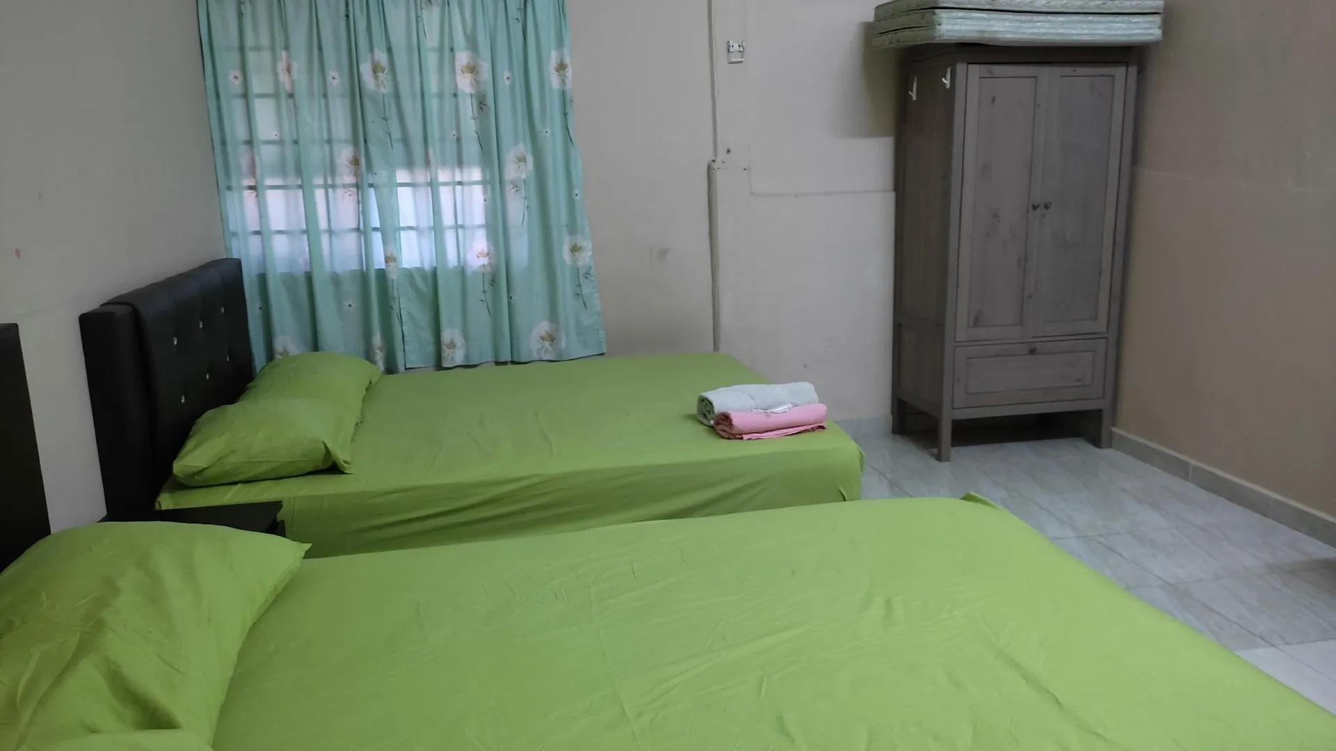 둥군 쿠알라둥운의  (m², 침실 1개, 프라이빗 욕실 1개) 1성급 싱글룸 수영장