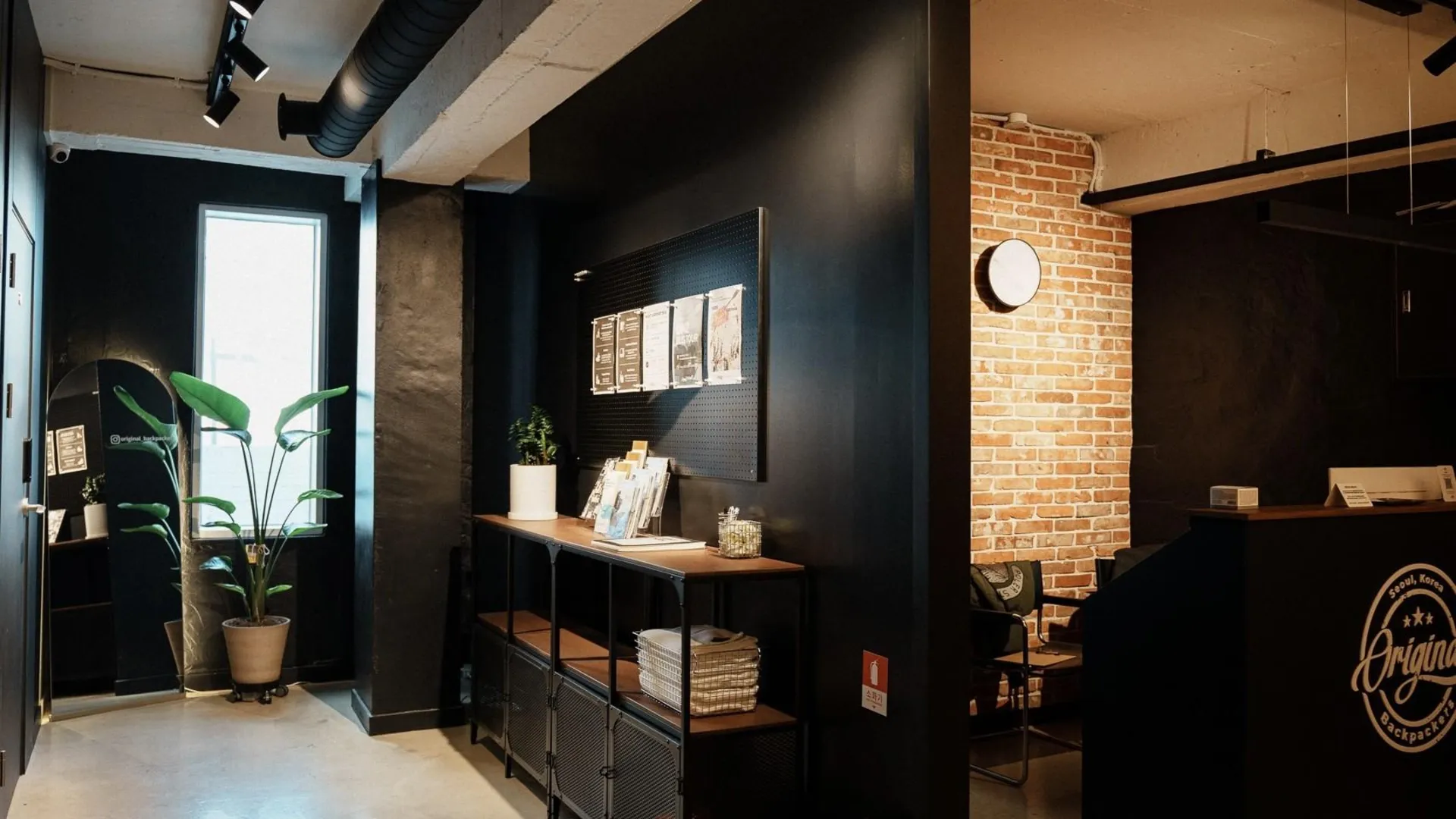 서울 오리지날 백패커스 2성급 호텔 외관