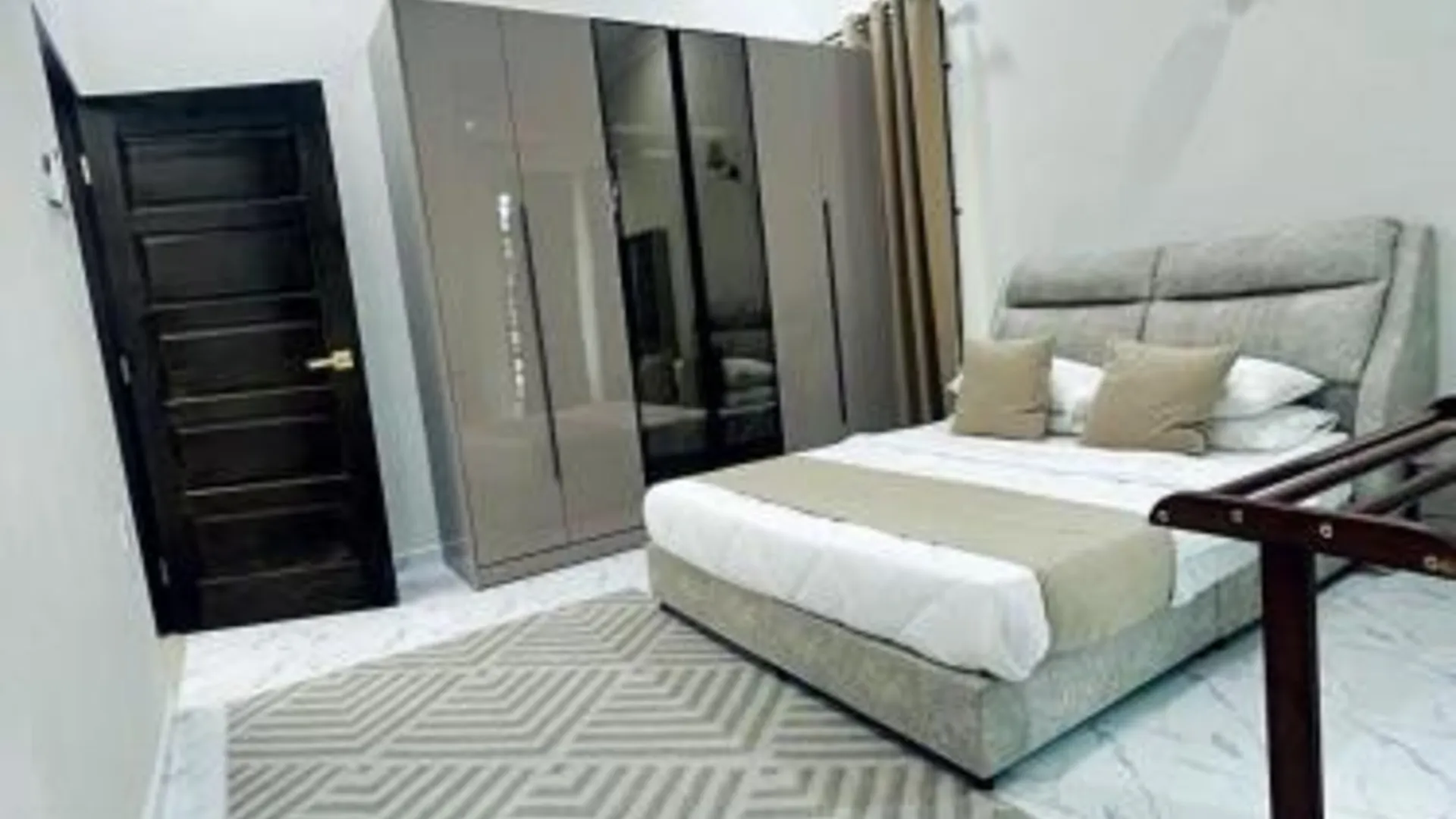 부킷 파용 부킷 파용의 방갈로 (1750m², 침실 3개, 프라이빗 욕실 3개) 4성급 게스트하우스 스위트룸