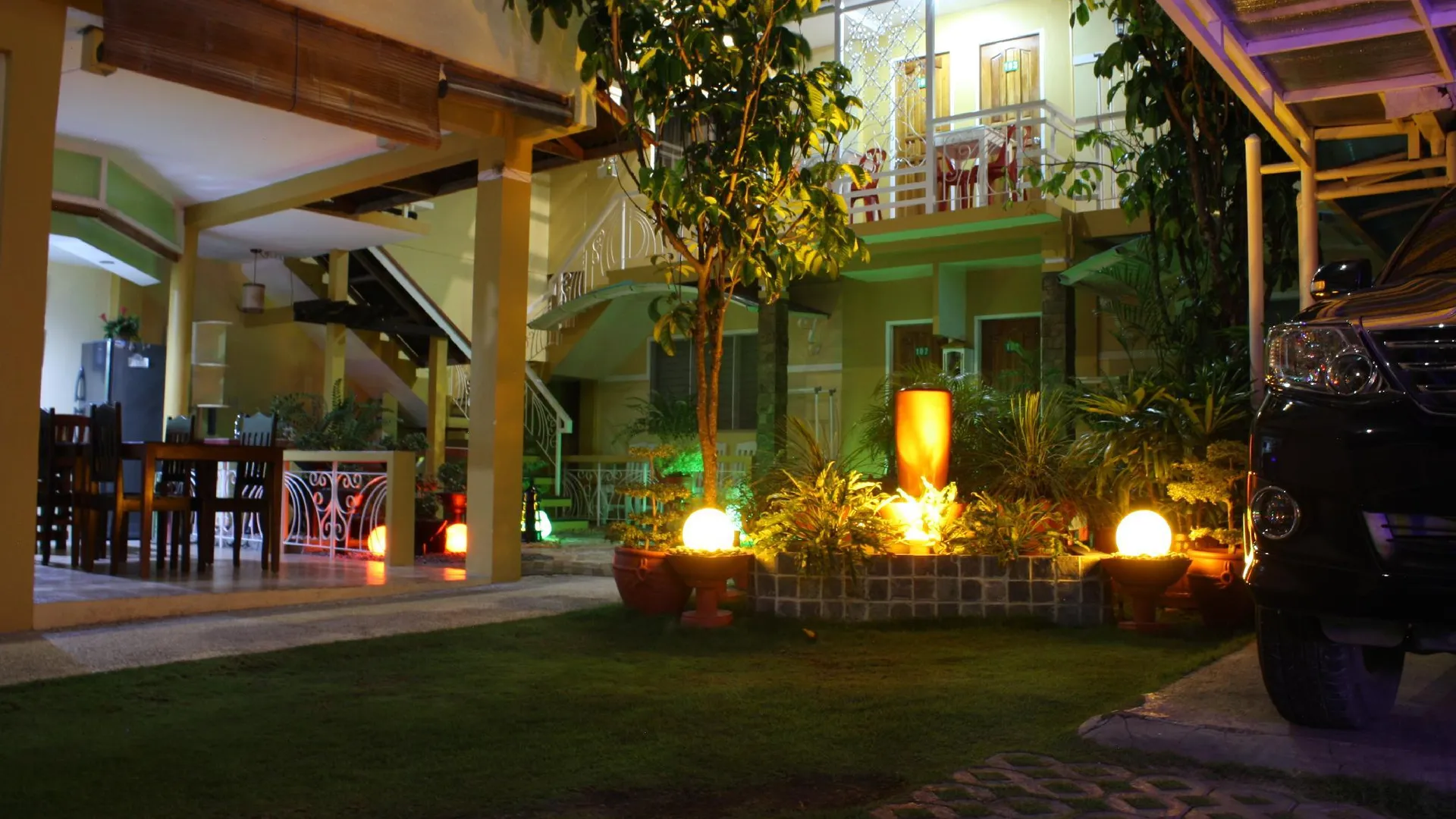 세부 오슬롭 말론조 펜션 하우스 2성급 호텔 로비