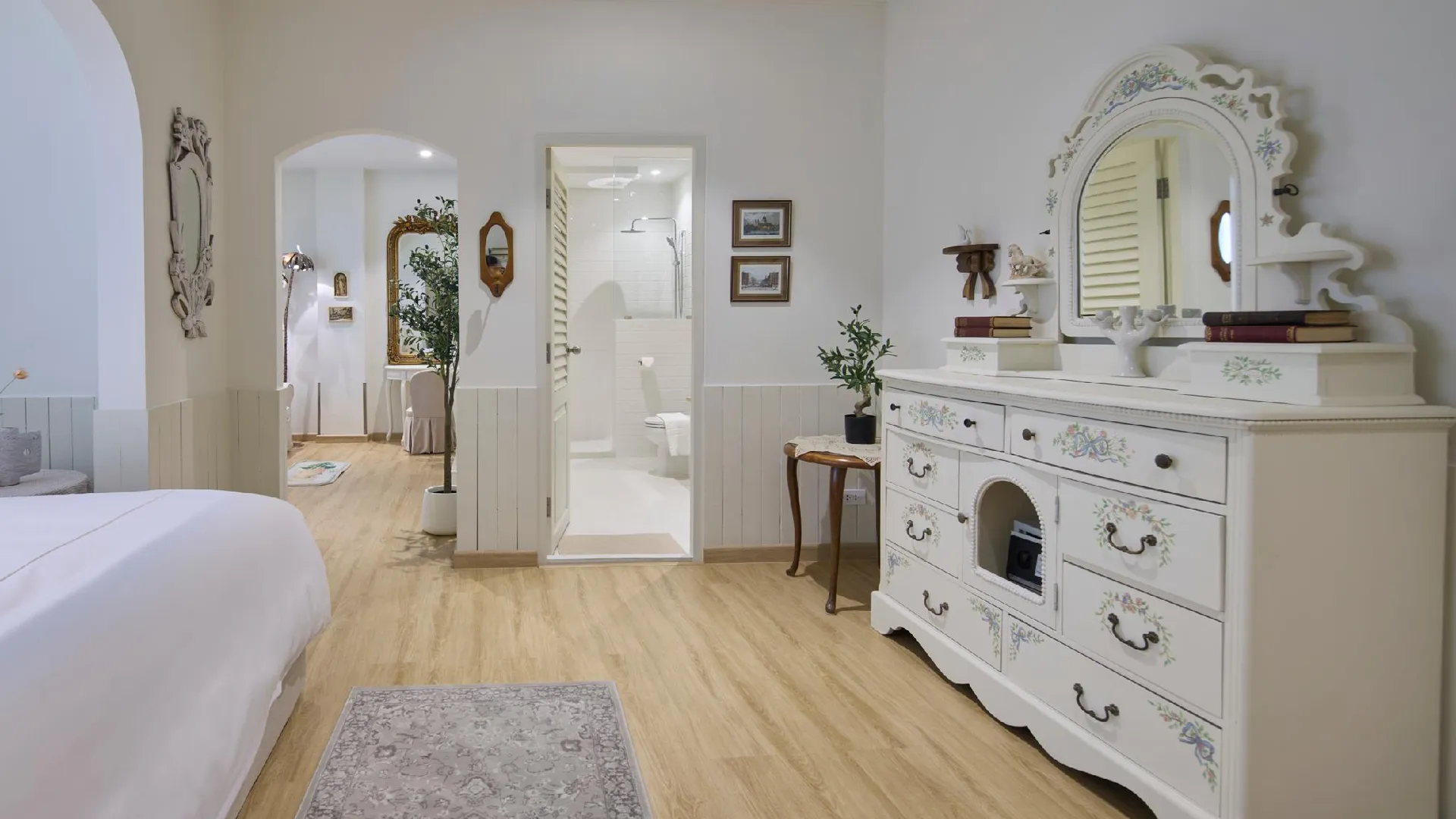 방콕 키치 호텔 3성급 호텔 스위트룸