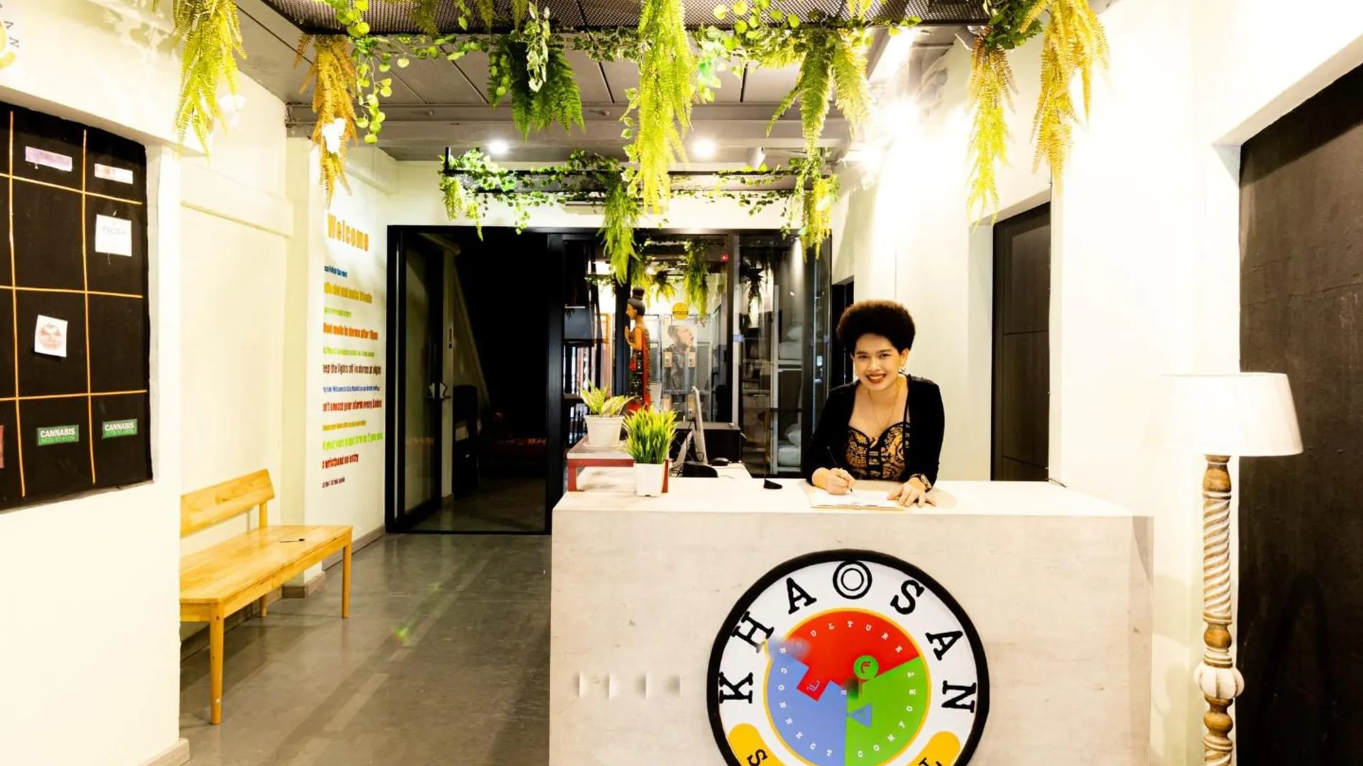 방콕 카오산 소셜 캡슐 호스텔 5성급 호텔 로비