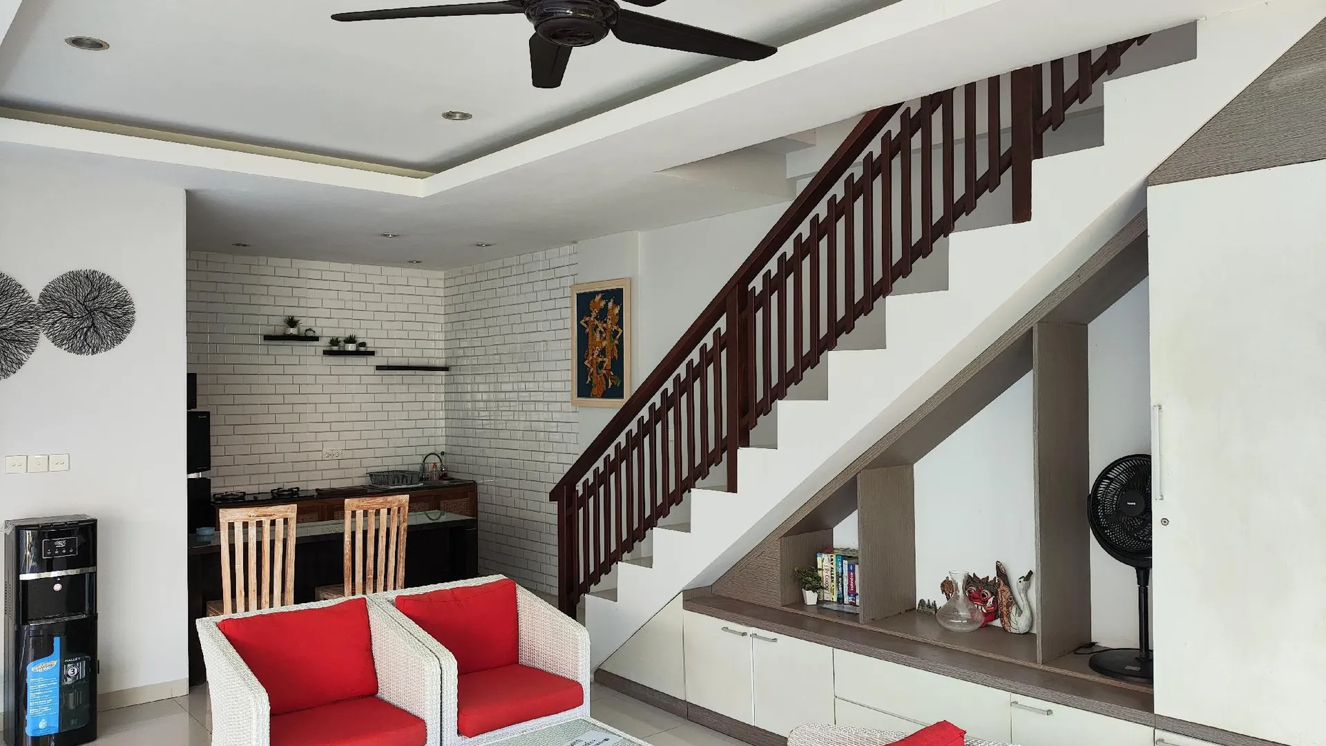 발리 빌라 로베초 에코 비치 5성급 게스트하우스 로비