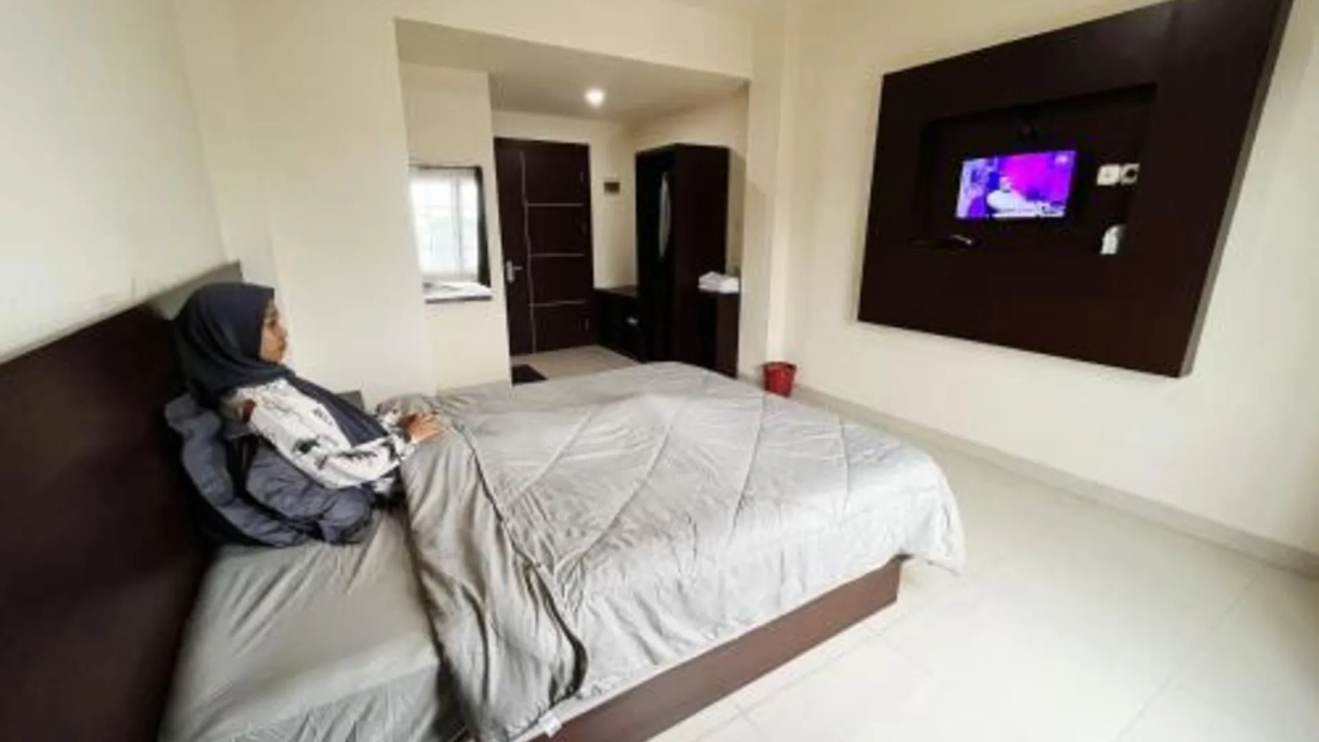 마카사르 De capitol Hotel Syariah 호텔 수영장