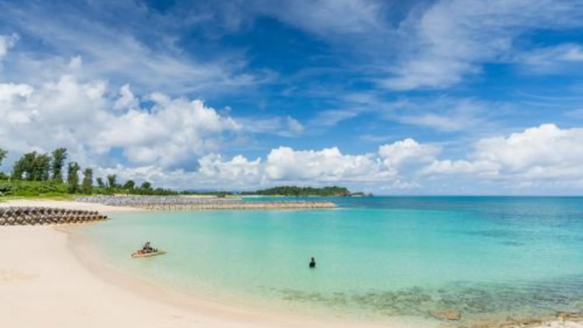 오키나와 본섬 아다 가든 호텔 오키나와 3성급 호텔 수영장