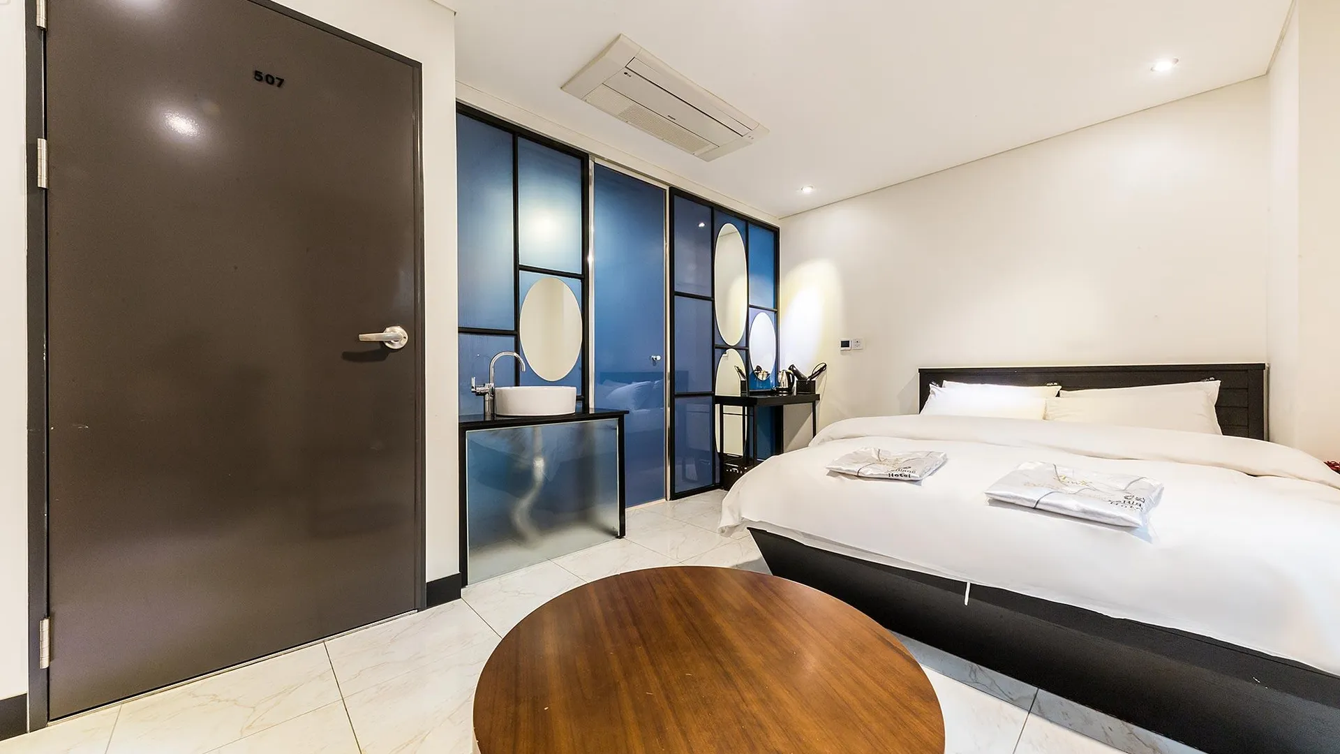 서울 태릉 르블랑(LeBlanc) 호텔 3성급 호텔 스위트룸