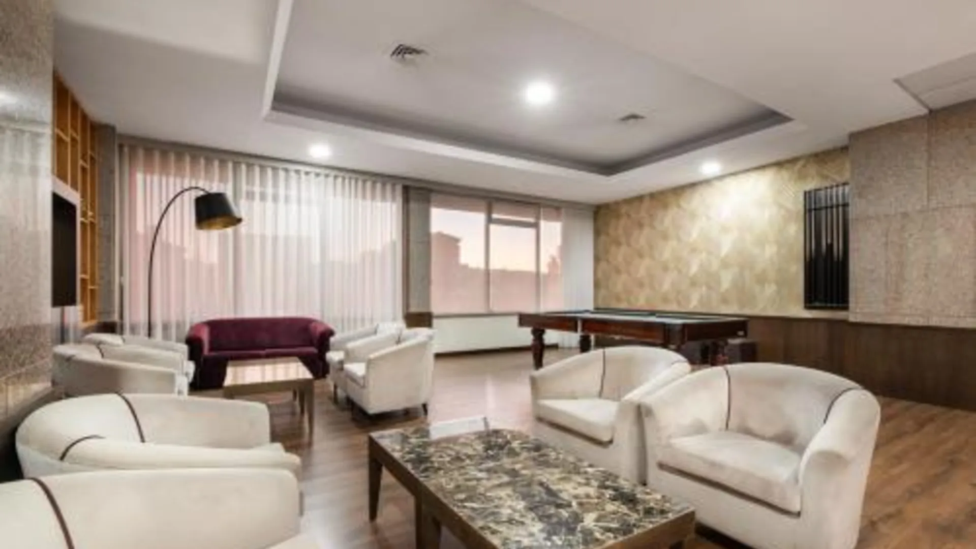 바라간카 Exe Sao Lazaro 4성급 호텔 수영장