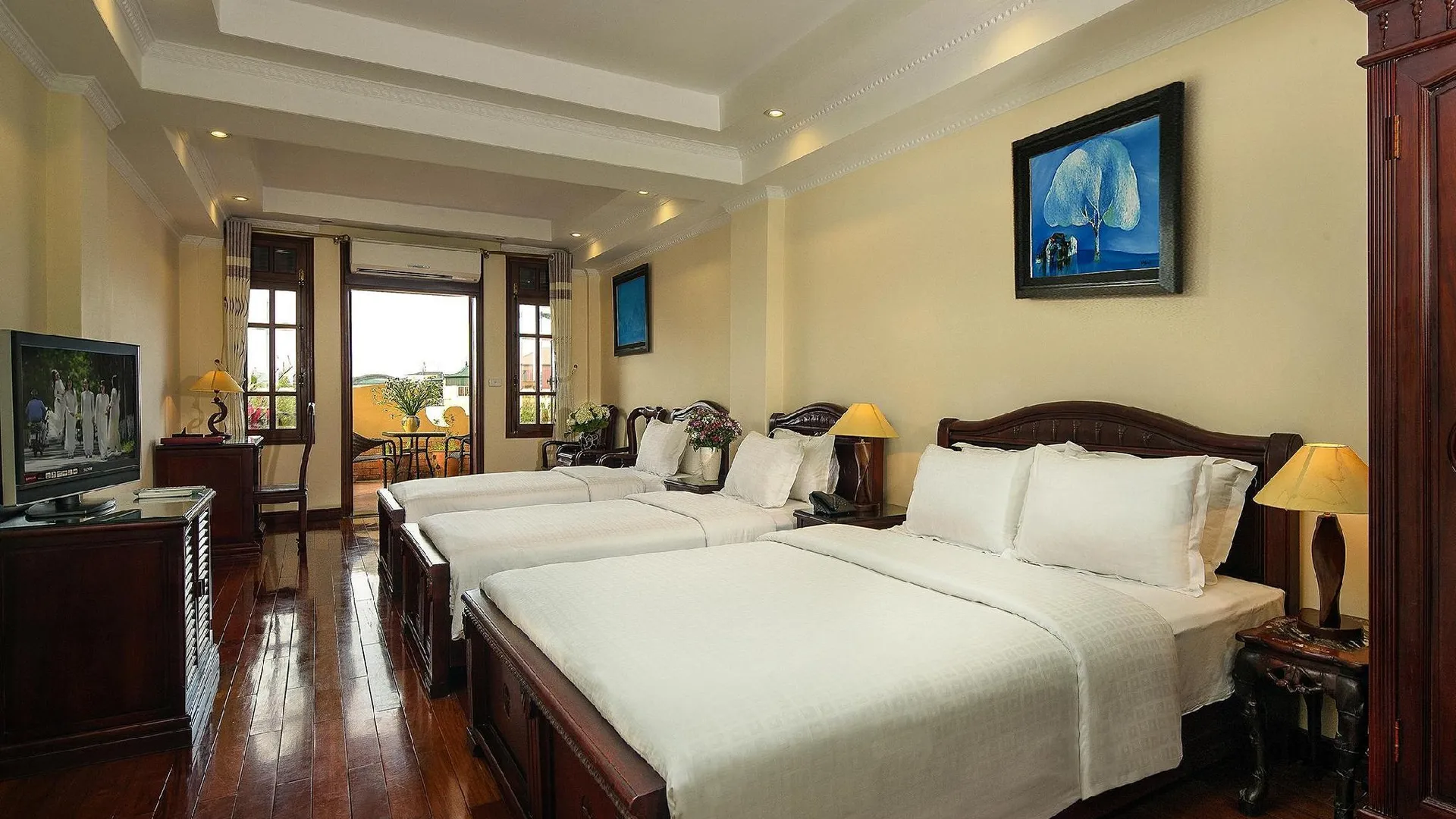 하노이 럭키 3 호텔 앤 트래블 3성급 호텔 스위트룸